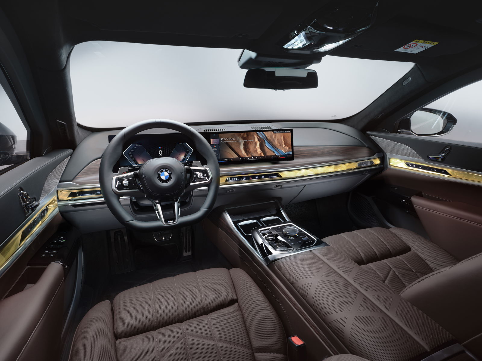 The 544bhp BMW i7 Protection Does 0-62mph In A Reassuringly Slow 9sec
