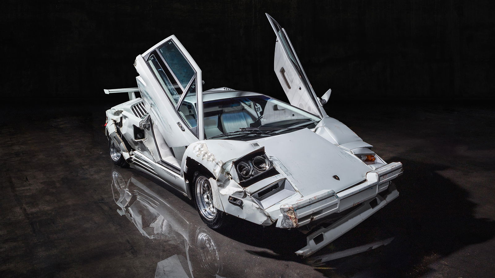 Take A Tour Of The Workshop Keeping Old Nissan Skyline GT-Rs Alive