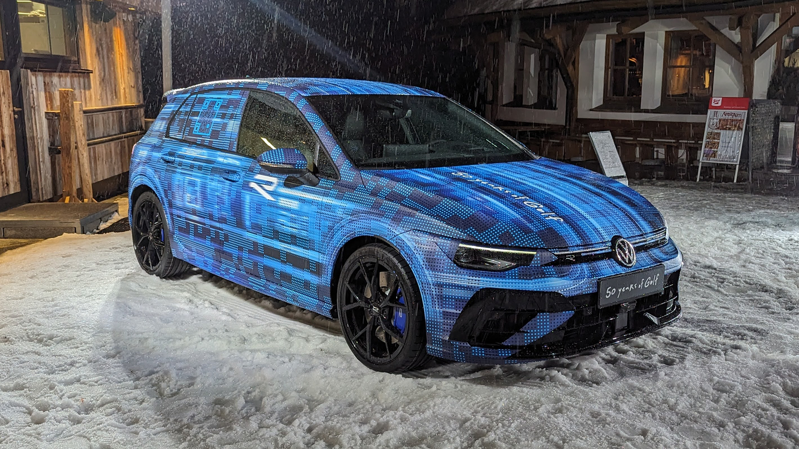 Volkswagen Golf R Mk8.5 prototype