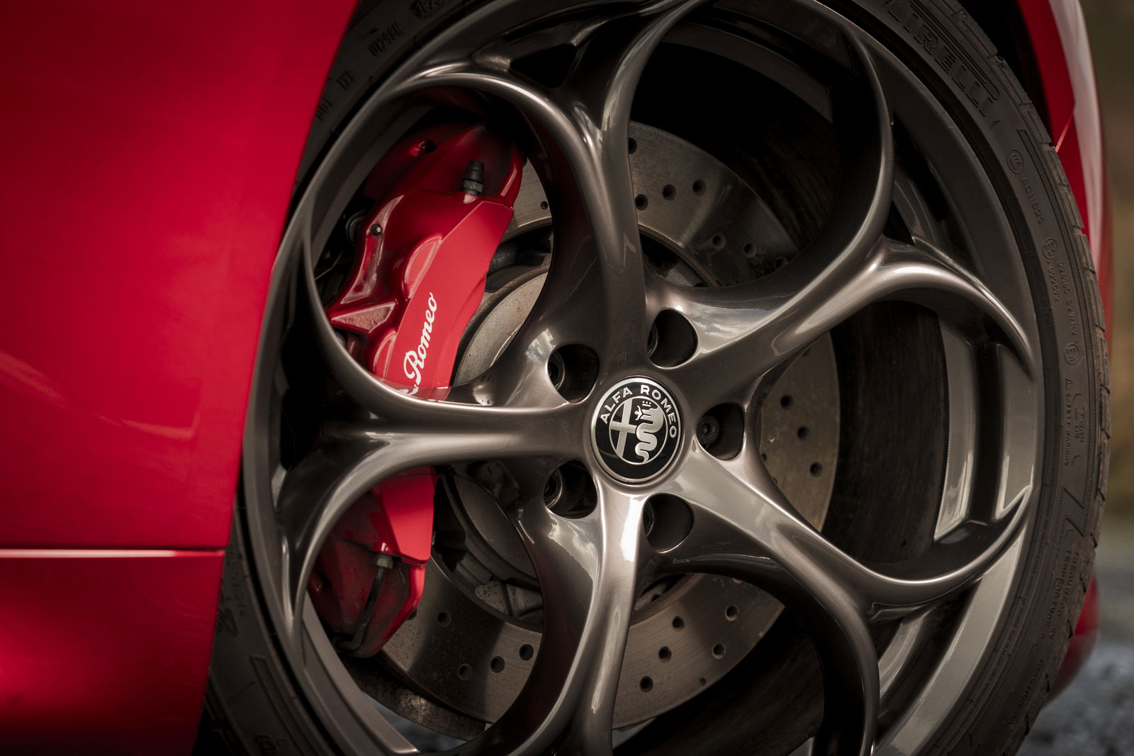 Alfa Romeo Giulia Quadrifoglio - wheel