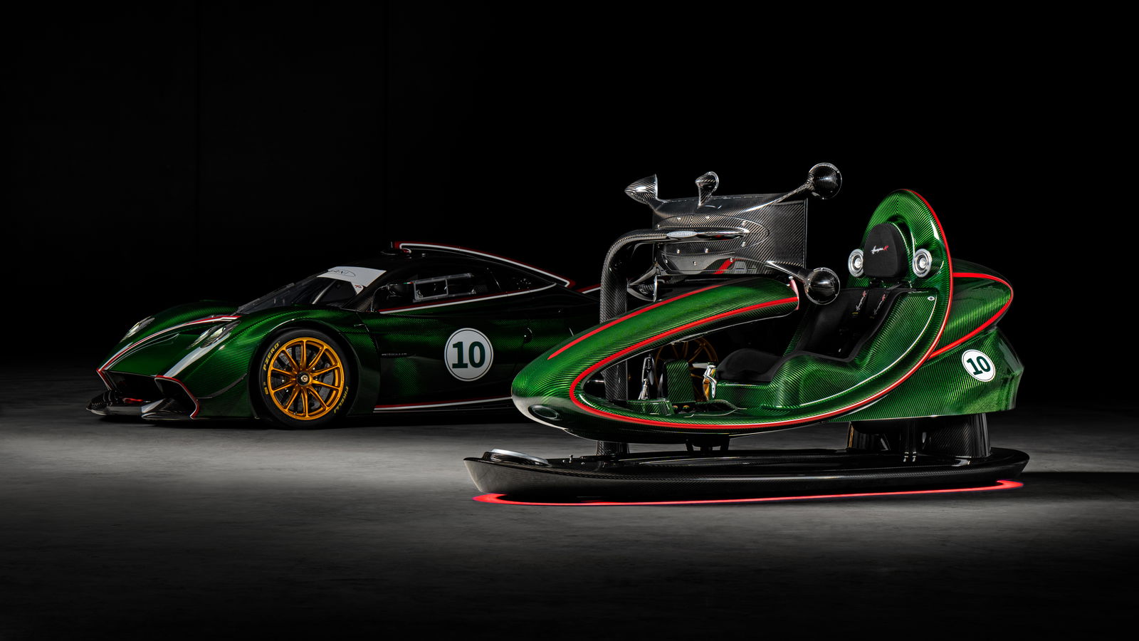 Pagani Huayra R simulator and Huayra R