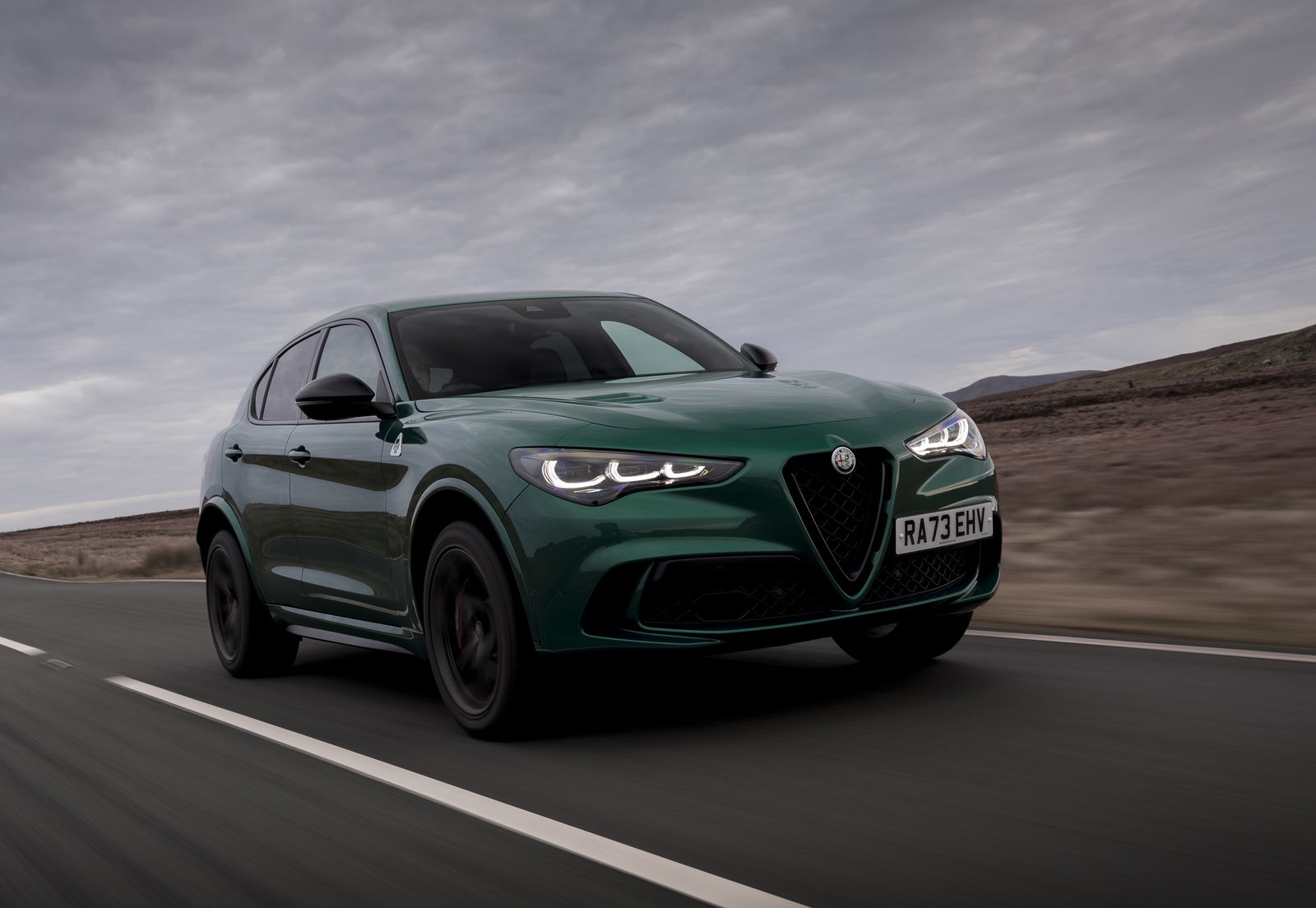 Alfa Romeo Stelvio Quadrifoglio - driving