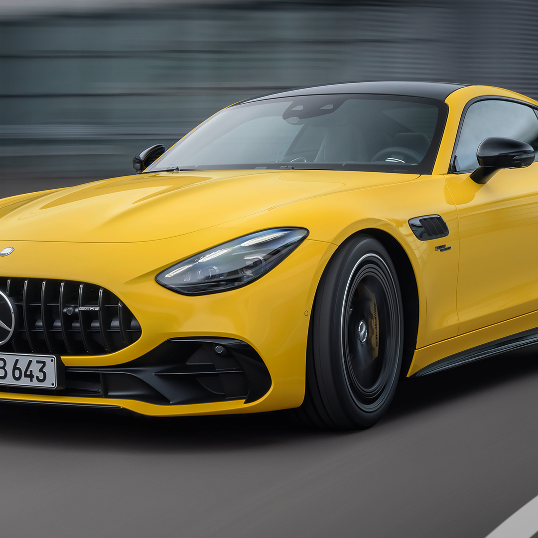 Mercedes-AMG GT43, front 3/4