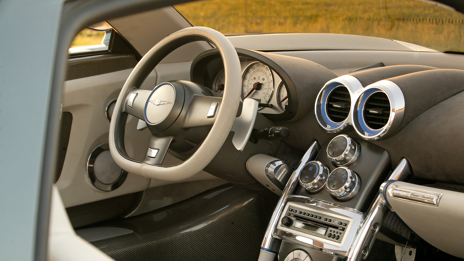 Chrysler ME Four-Twelve, interior