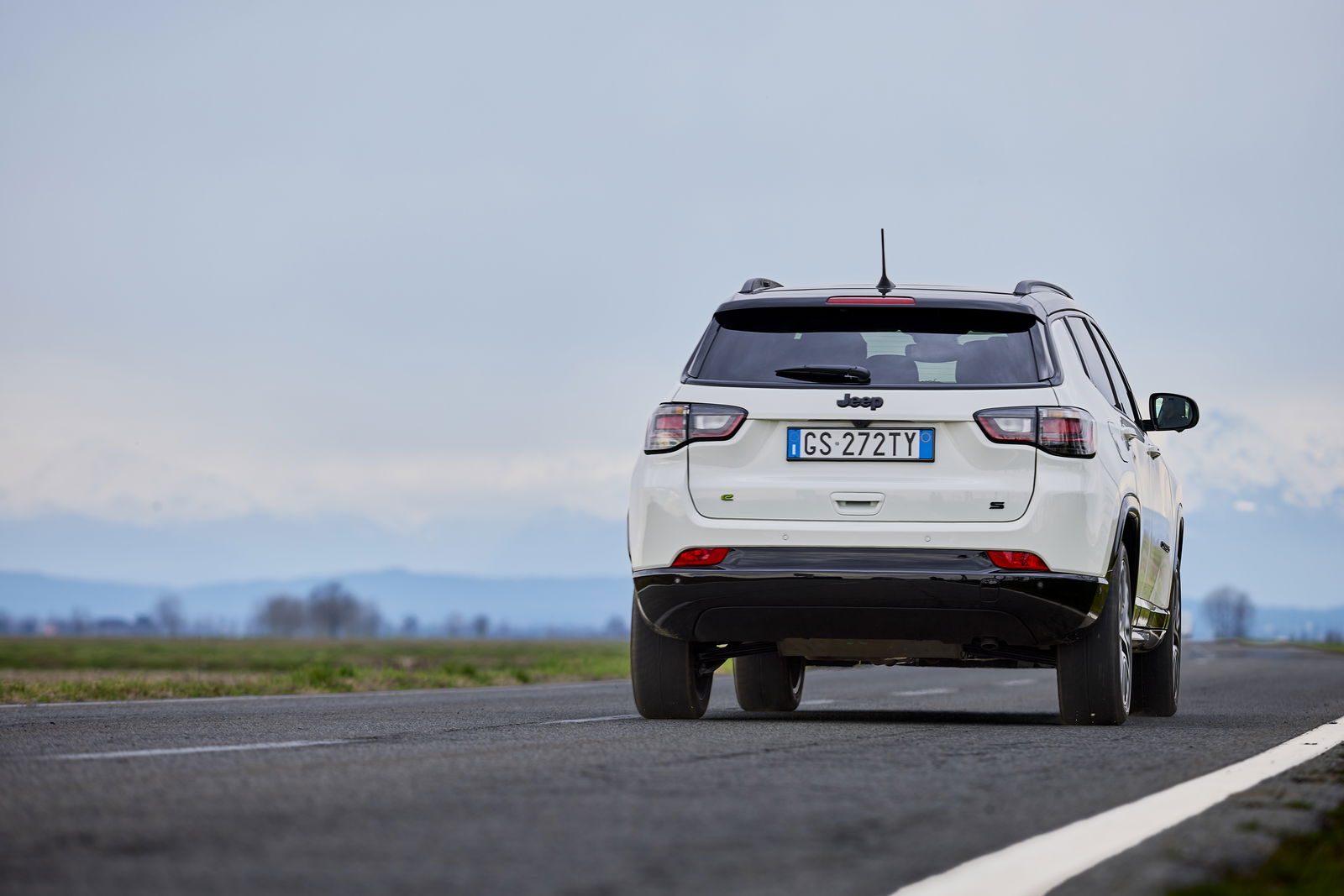 Jeep Compass e-Hybrid - rear, dynamic