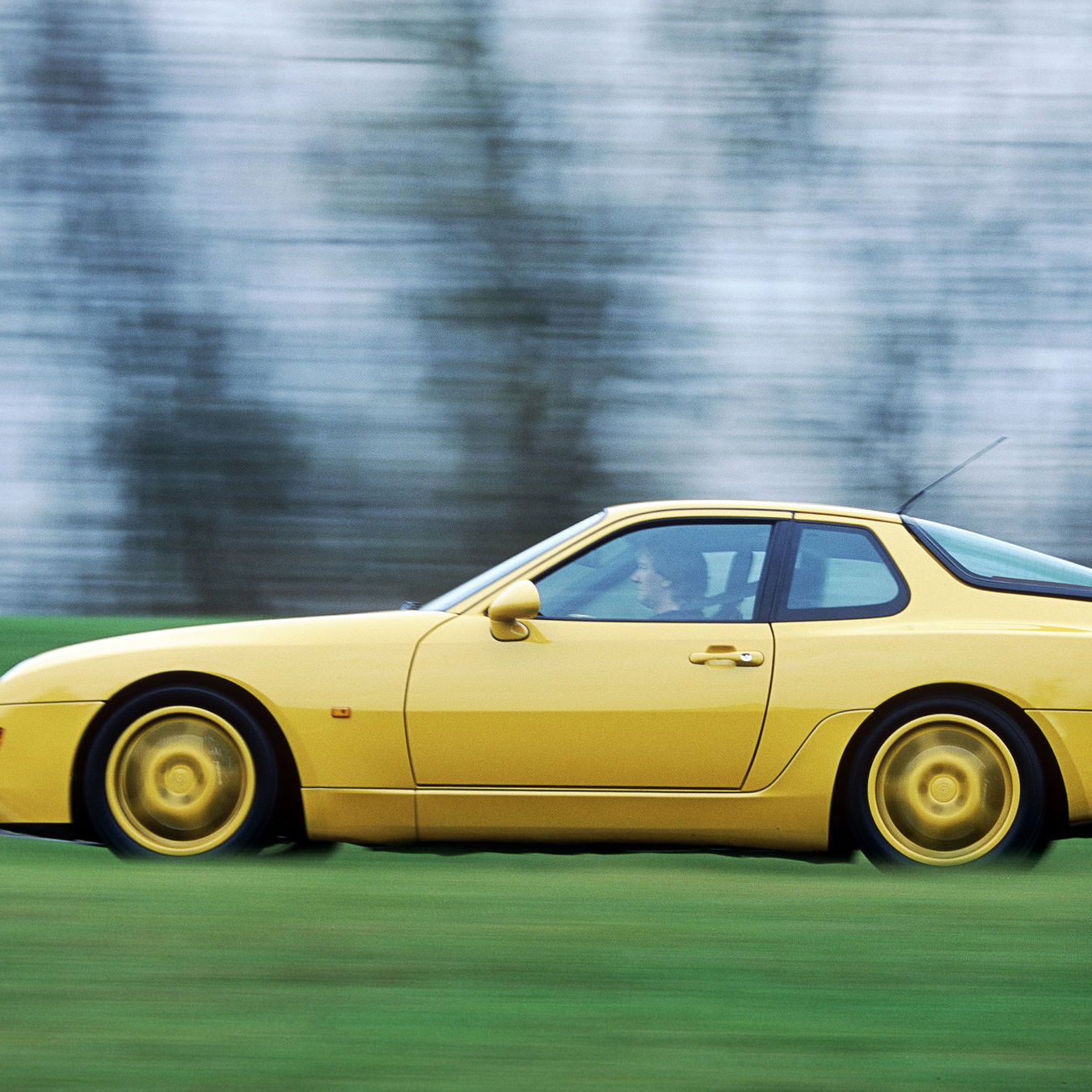 Porsche 968