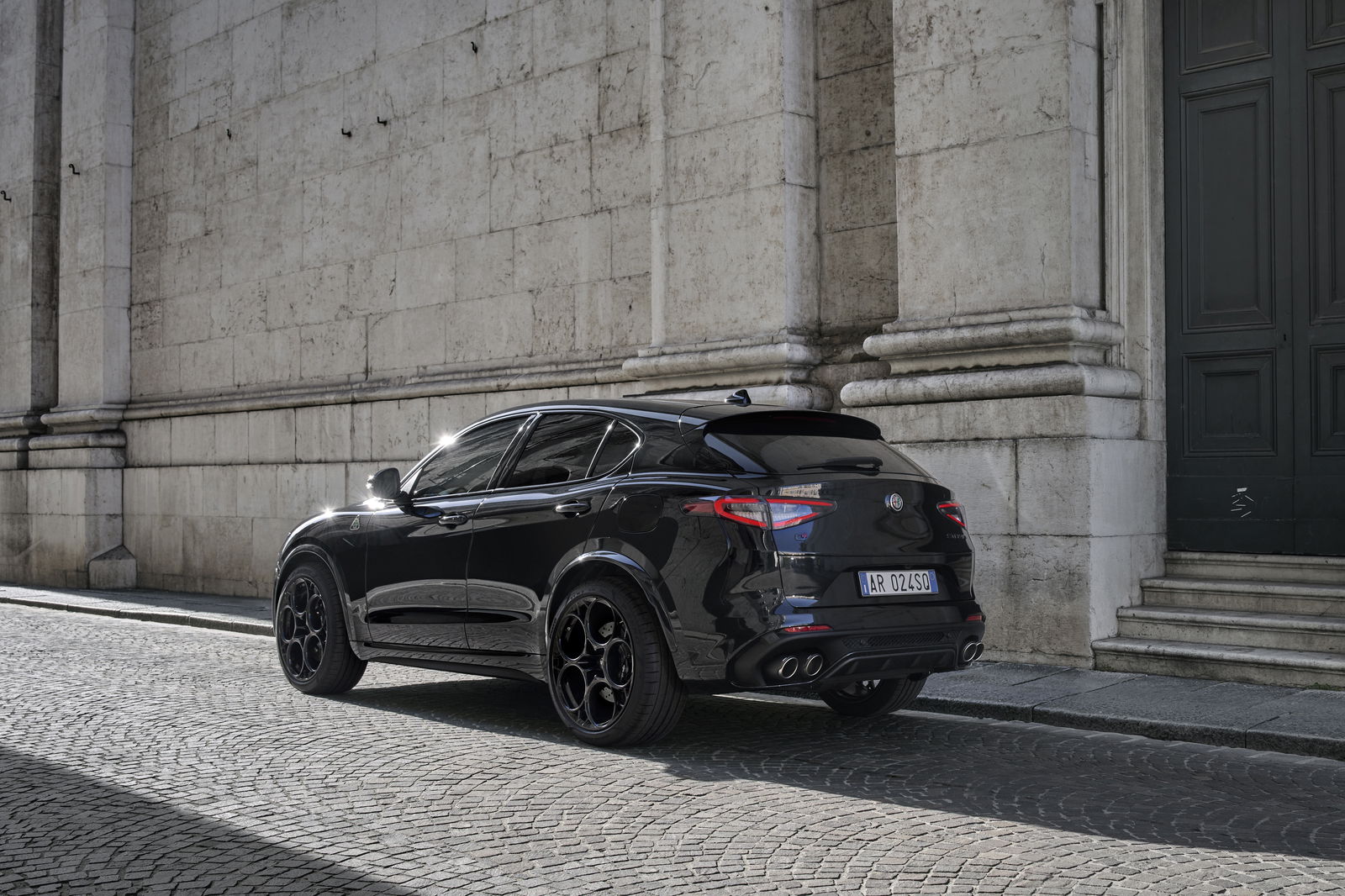 Alfa Romeo Stelvio Quadrifoglio Super Sport - rear