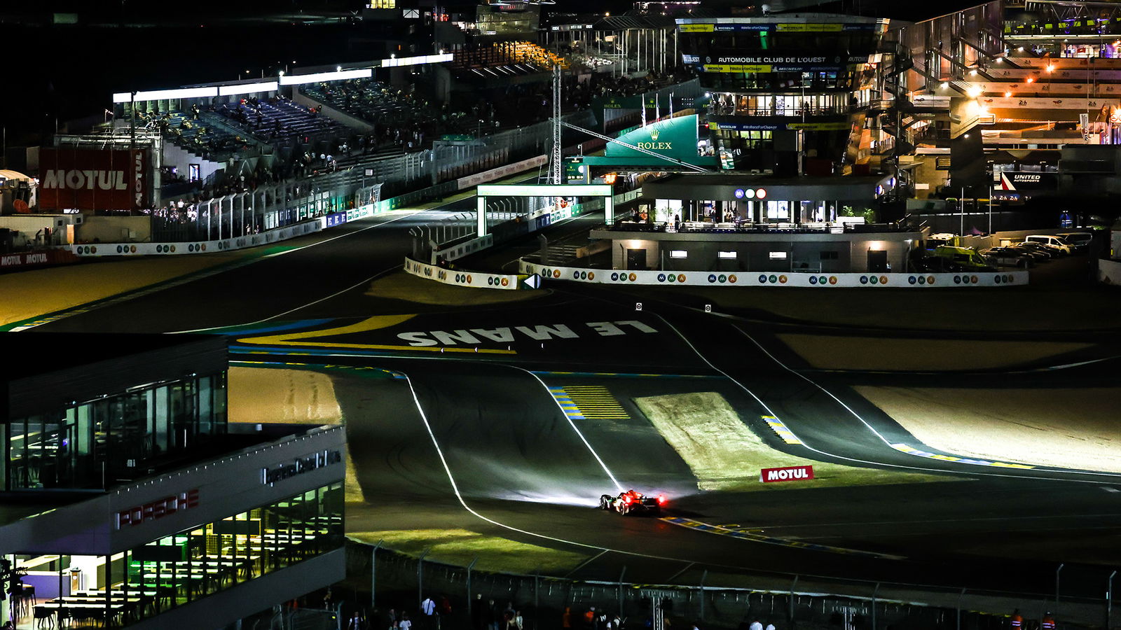 The 10 Best Race Tracks In The World