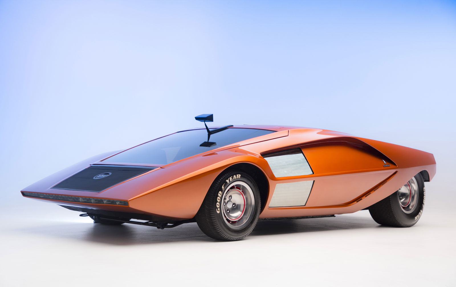 Lancia Stratos Zero - front
