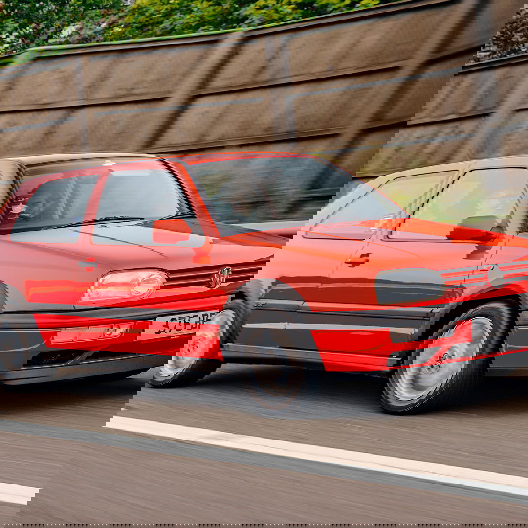 10 Everyday Struggles You Face As A Short Five Foot Something Driver