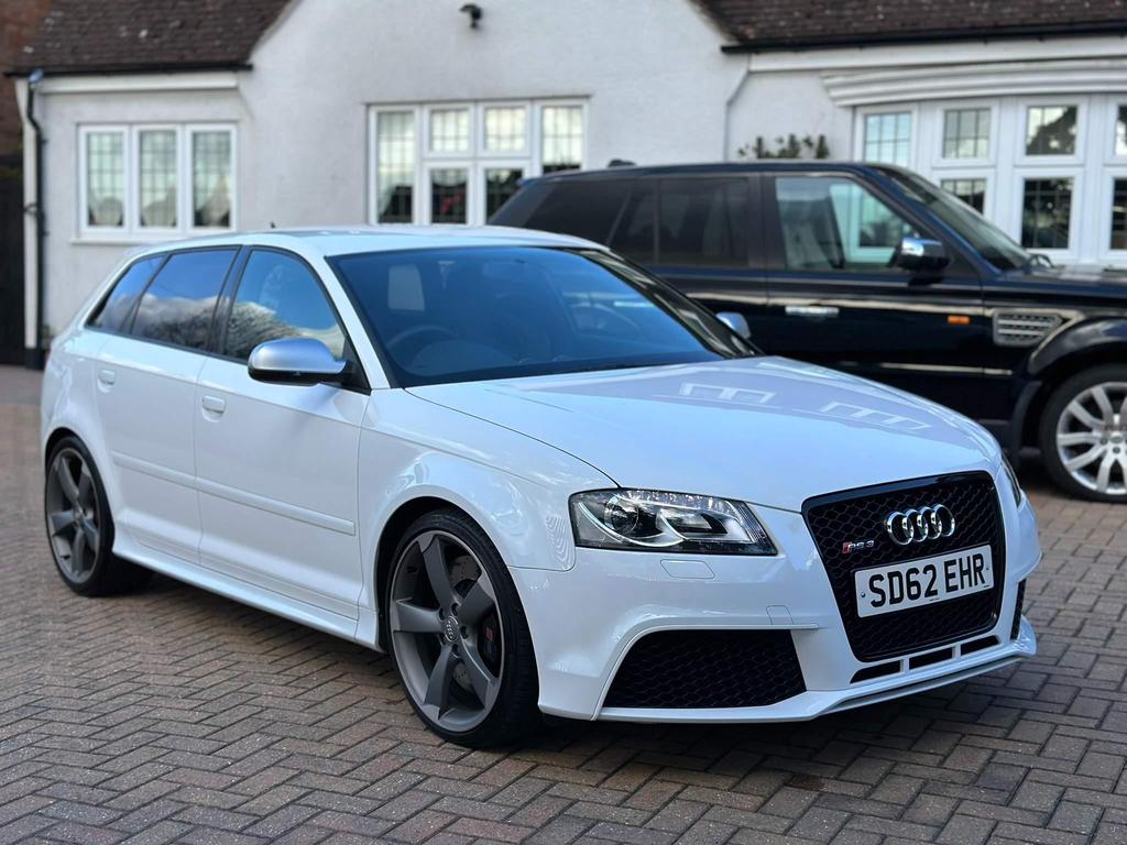 Audi RS3 - front