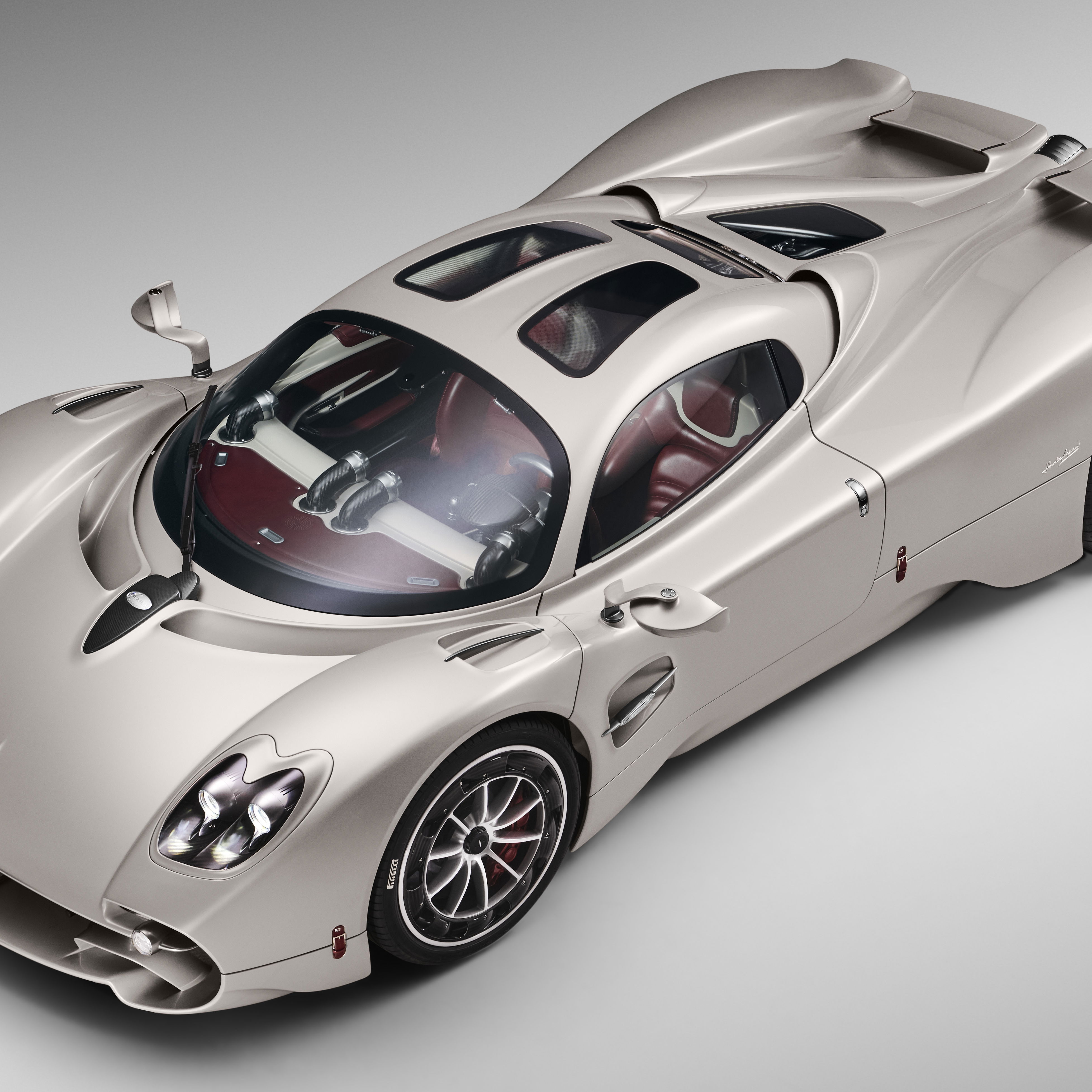 Pagani Utopia - front