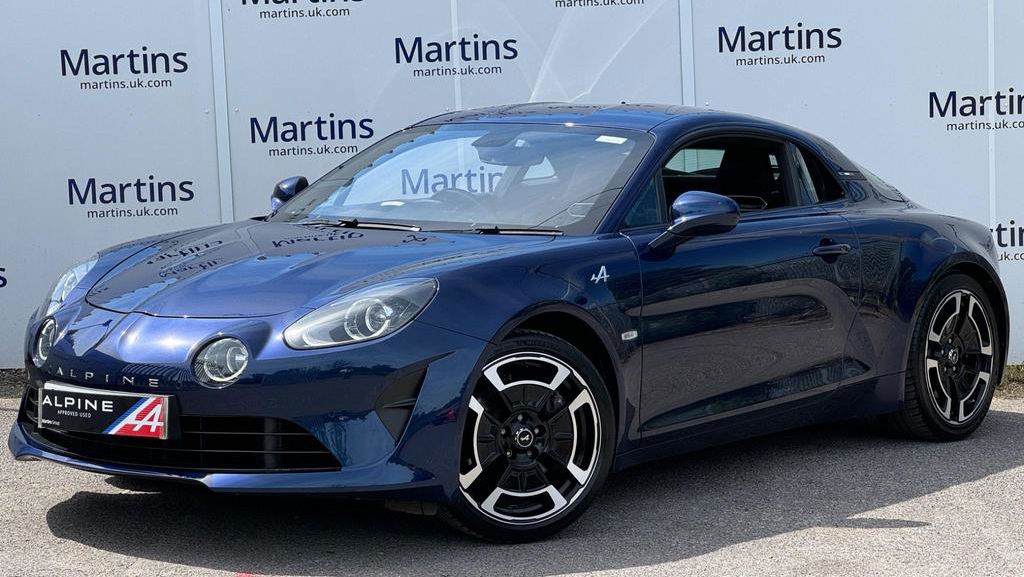 Alpine A110 - front