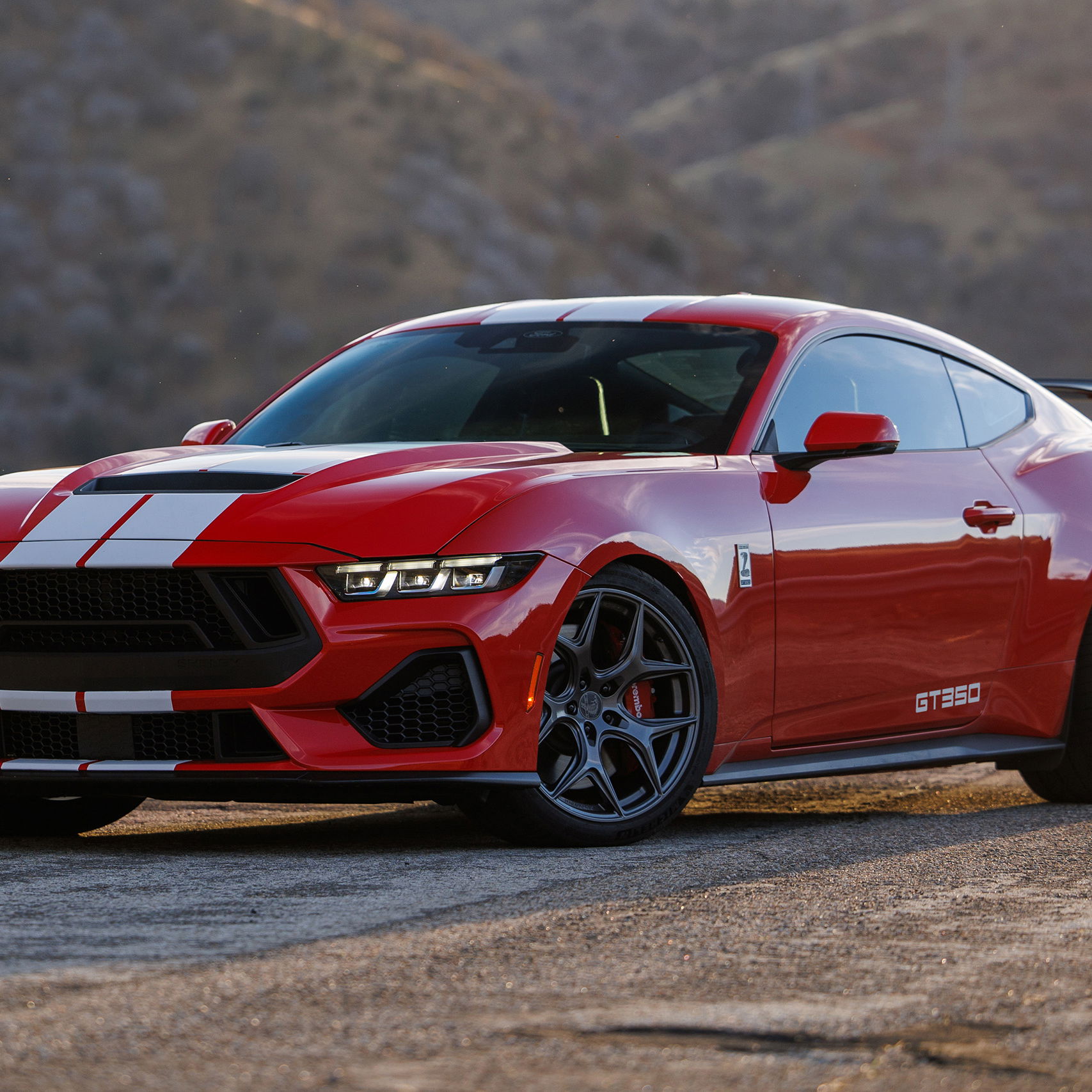 Shelby GT350 - front