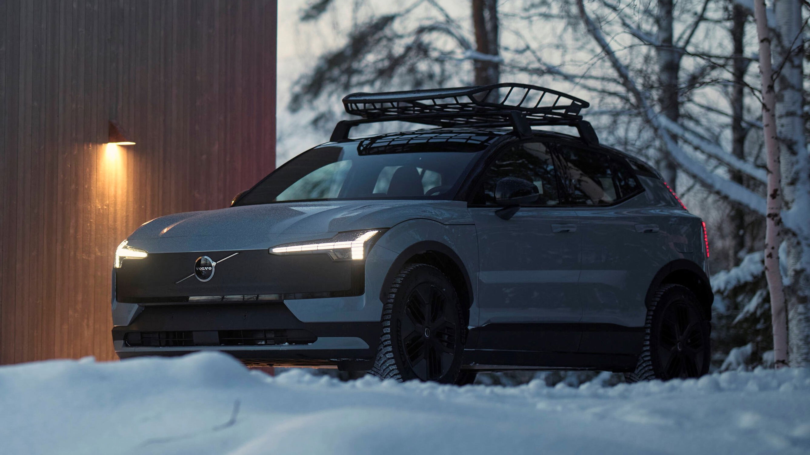 Volvo EX30 Cross Country - front