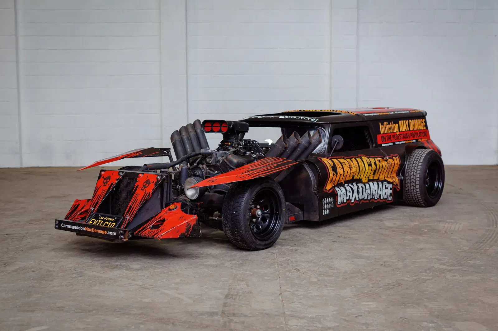 Custom Carmageddon Chevrolet C10 - front
