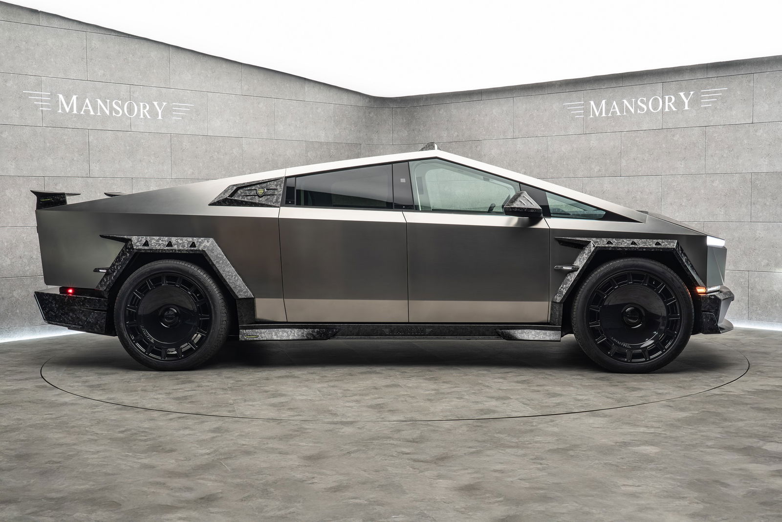 Mansory Elongation - side