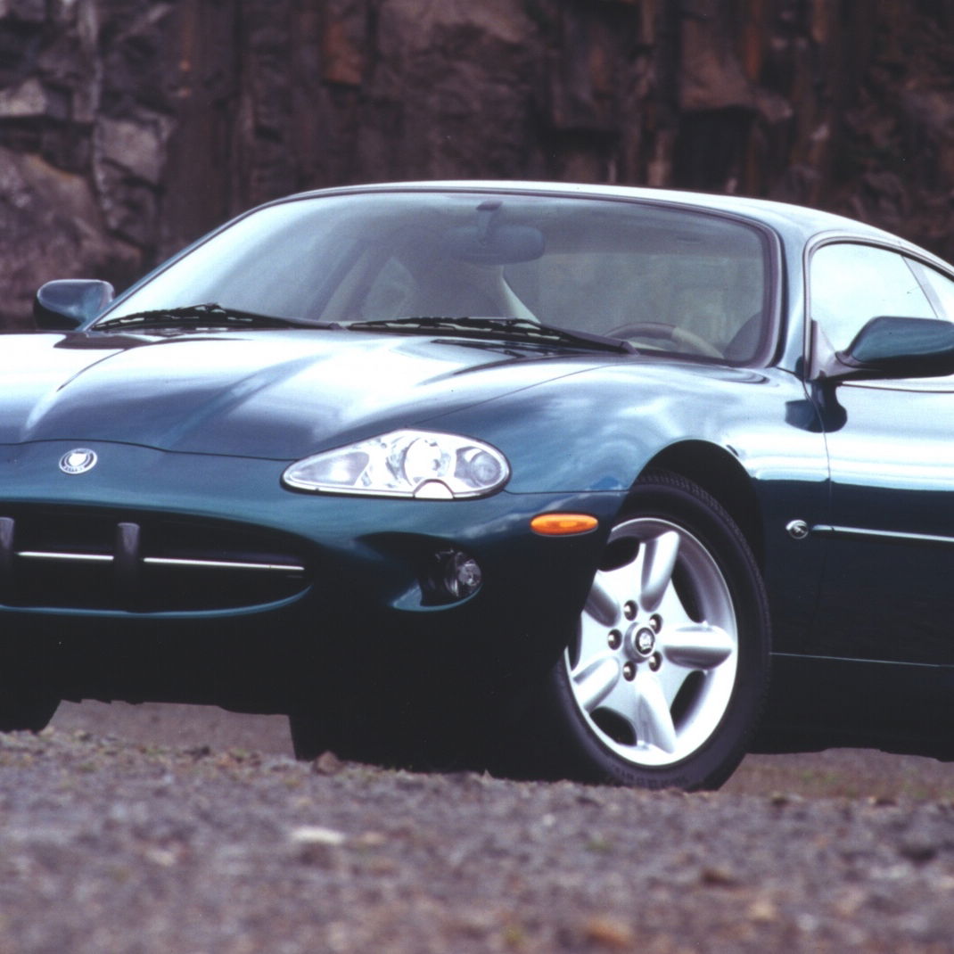 Jaguar XK8