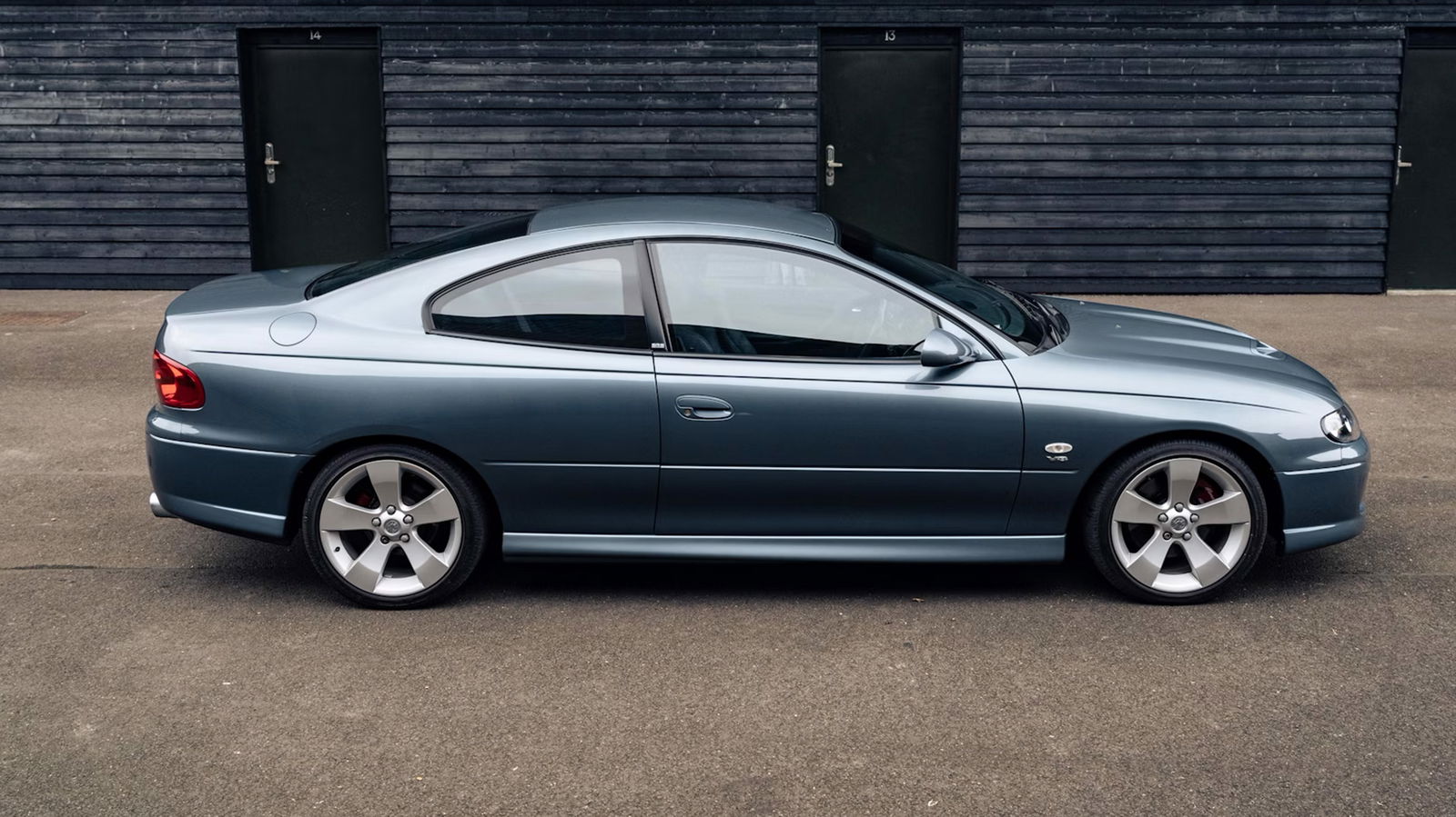 2005 Vauxhall Monaro, side profile