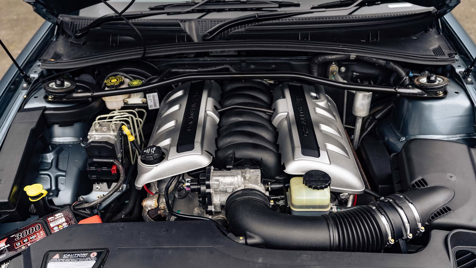 2005 Vauxhall Monaro, LS1 V8 engine