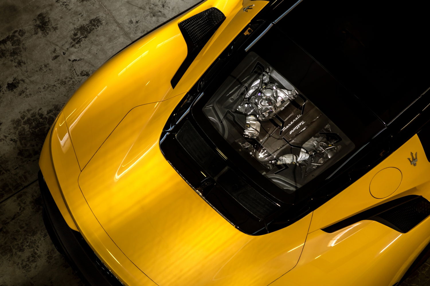 Maserati MC20 - engine detail