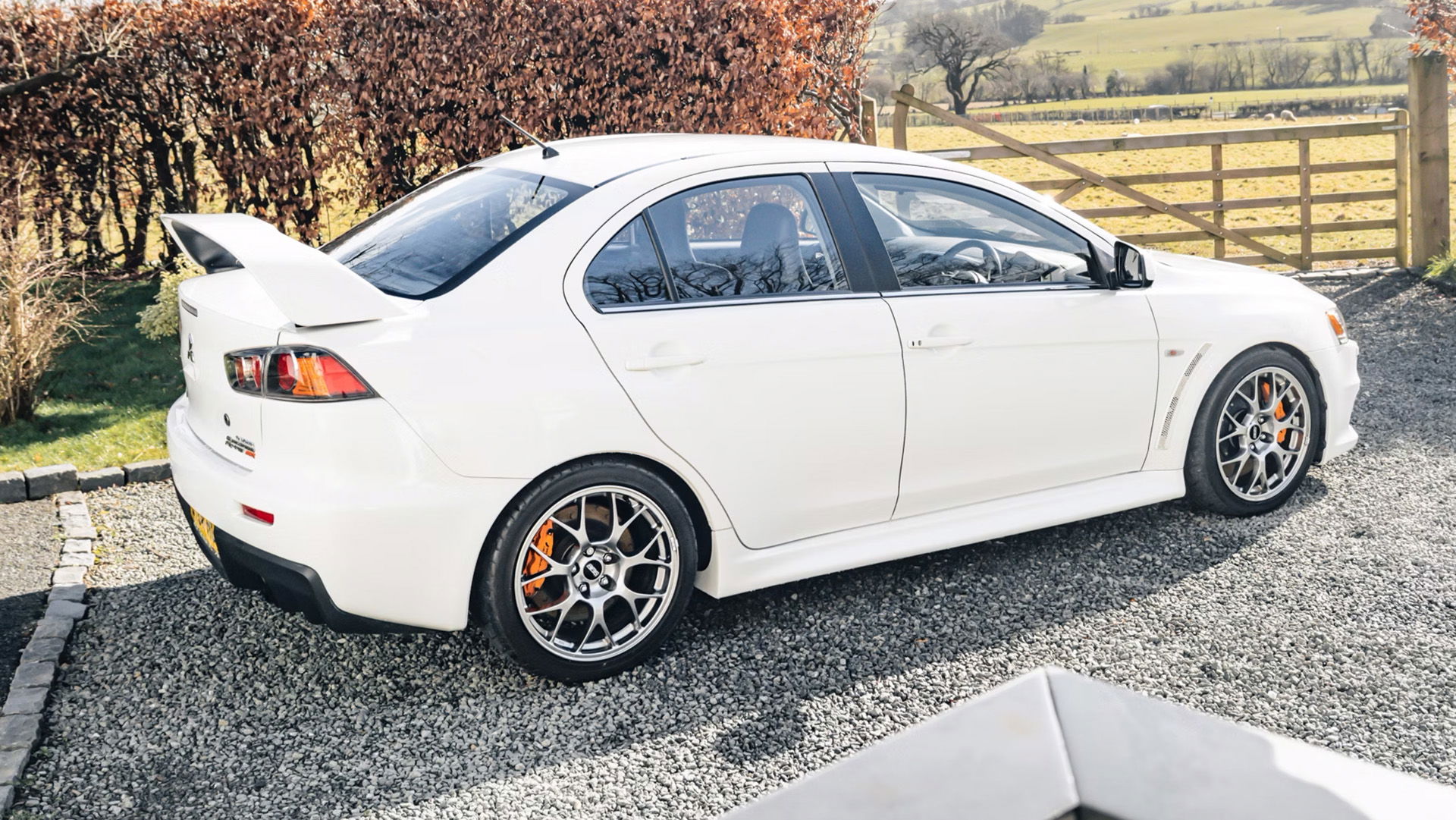⭐︎美品！⭐︎アソス　EVO7 RXQ607 M An Obscenely-Rare Mitsubishi Lancer Evo X FQ-440 MR Is For Sale