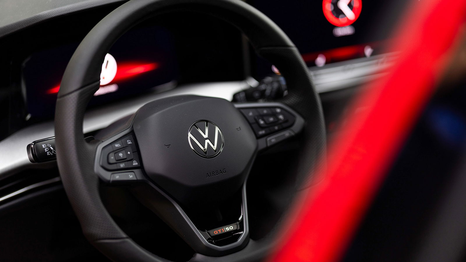 VW Golf GTI Edition 50, steering wheel