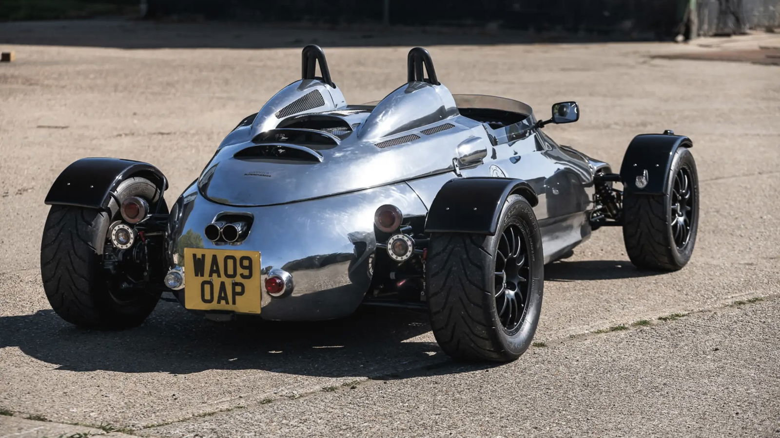 Brooke Double R 400 - rear