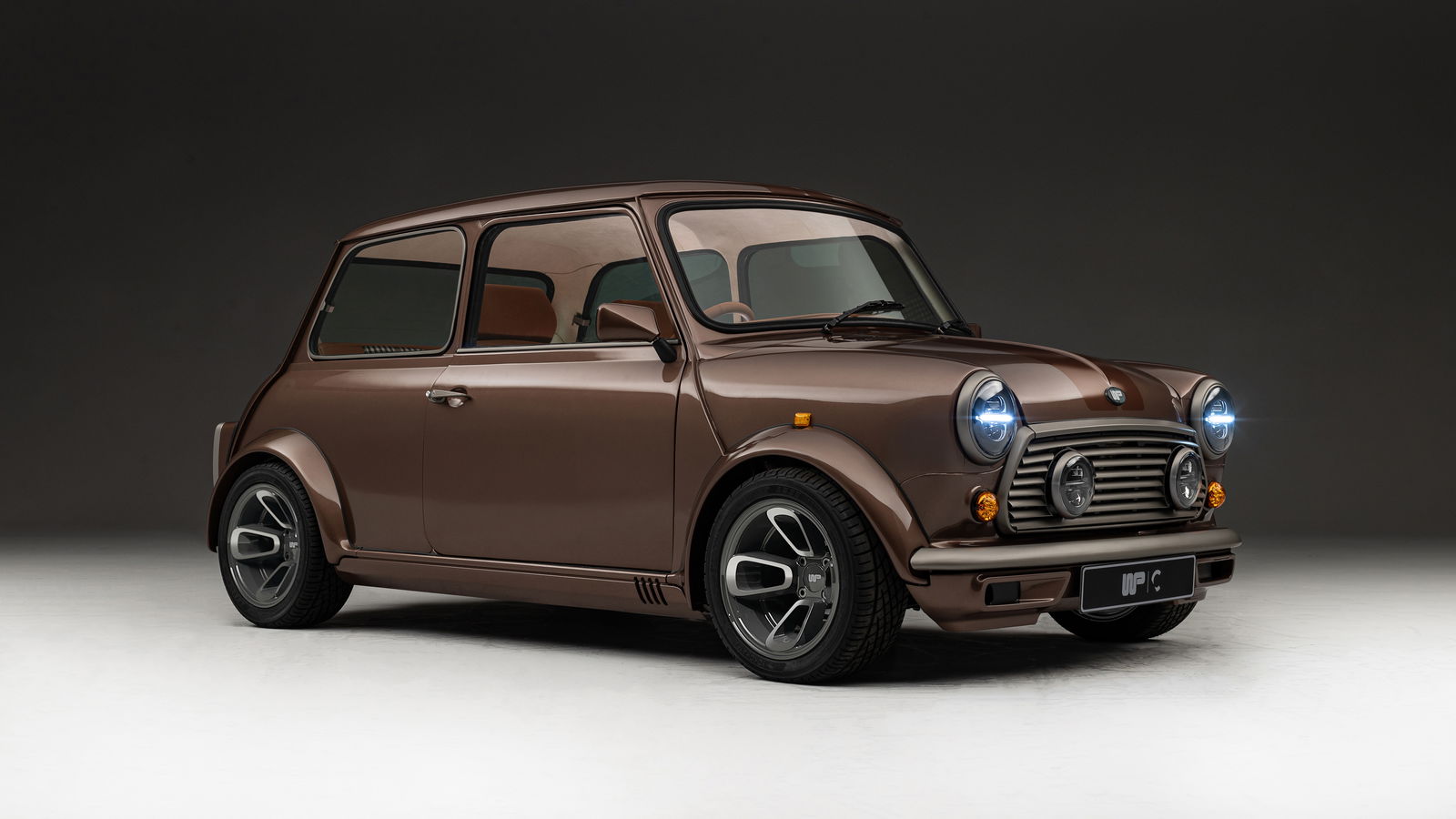 Wood & Pickett Mini by Callum - front