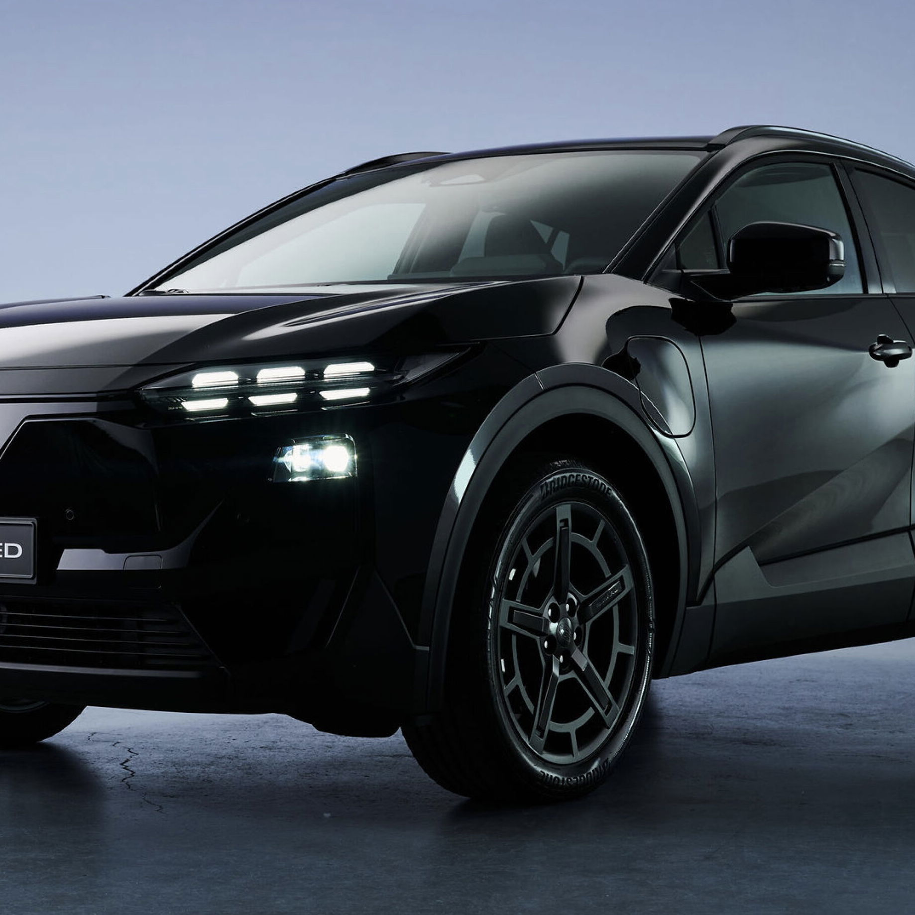 Subaru Uncharted - front