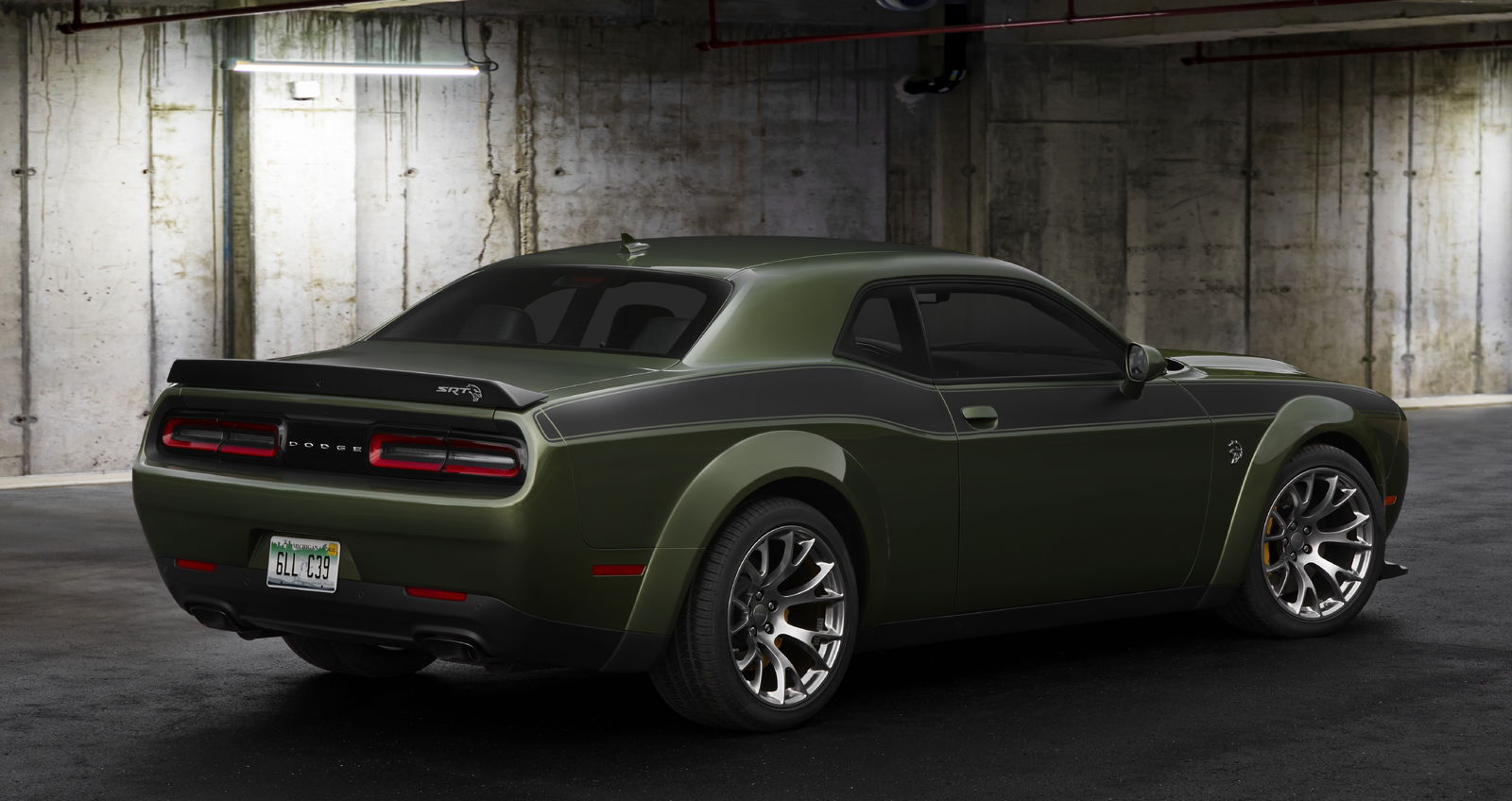 Dodge Challenger SRT Jailbreak