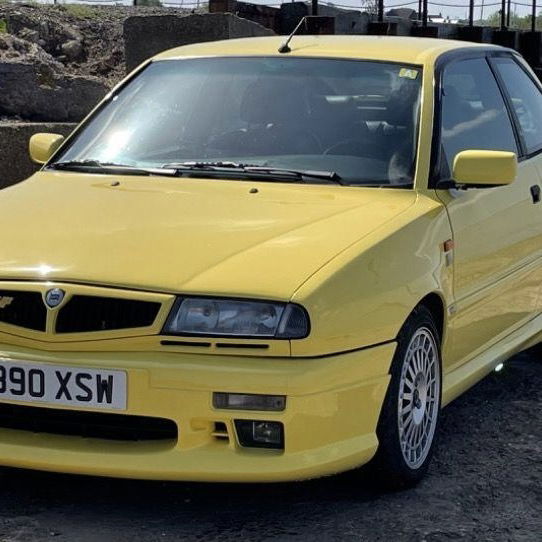 Lancia Delta HF - front