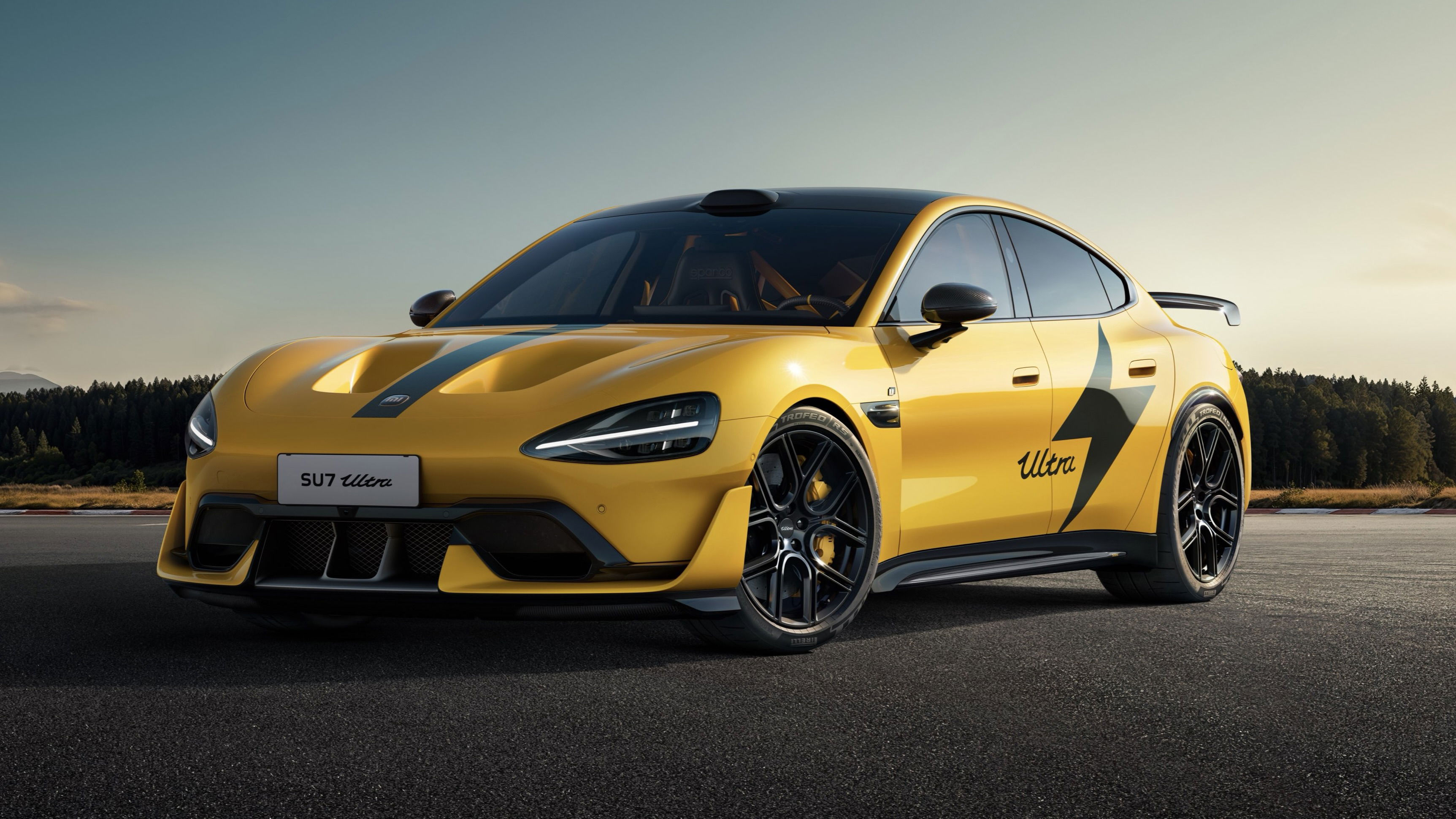 Xiaomi SU7 Ultra Nürburgring Edition - front