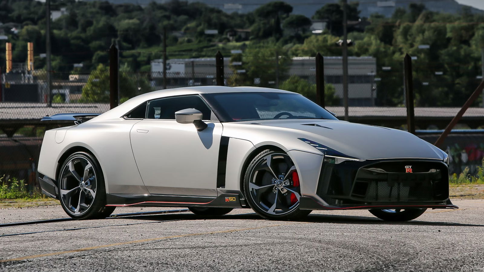 Nissan GT-R50 by Italdesign