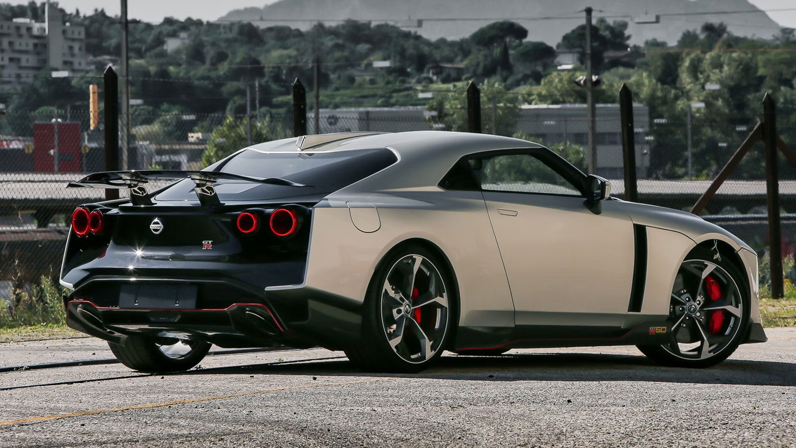 Nissan GT-R50 by Italdesign