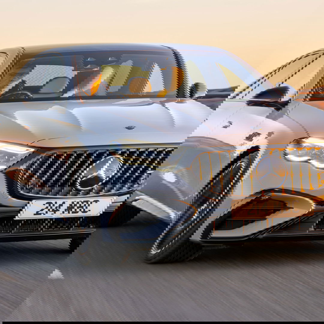 Mercedes-AMG E53, front