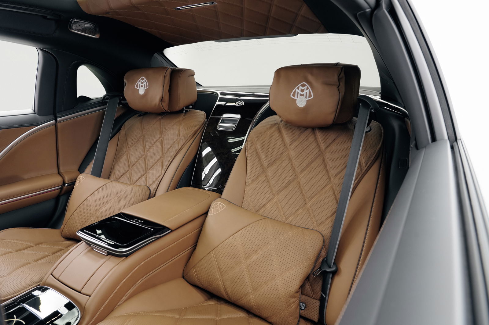 Mercedes-Maybach V12 Edition - interior