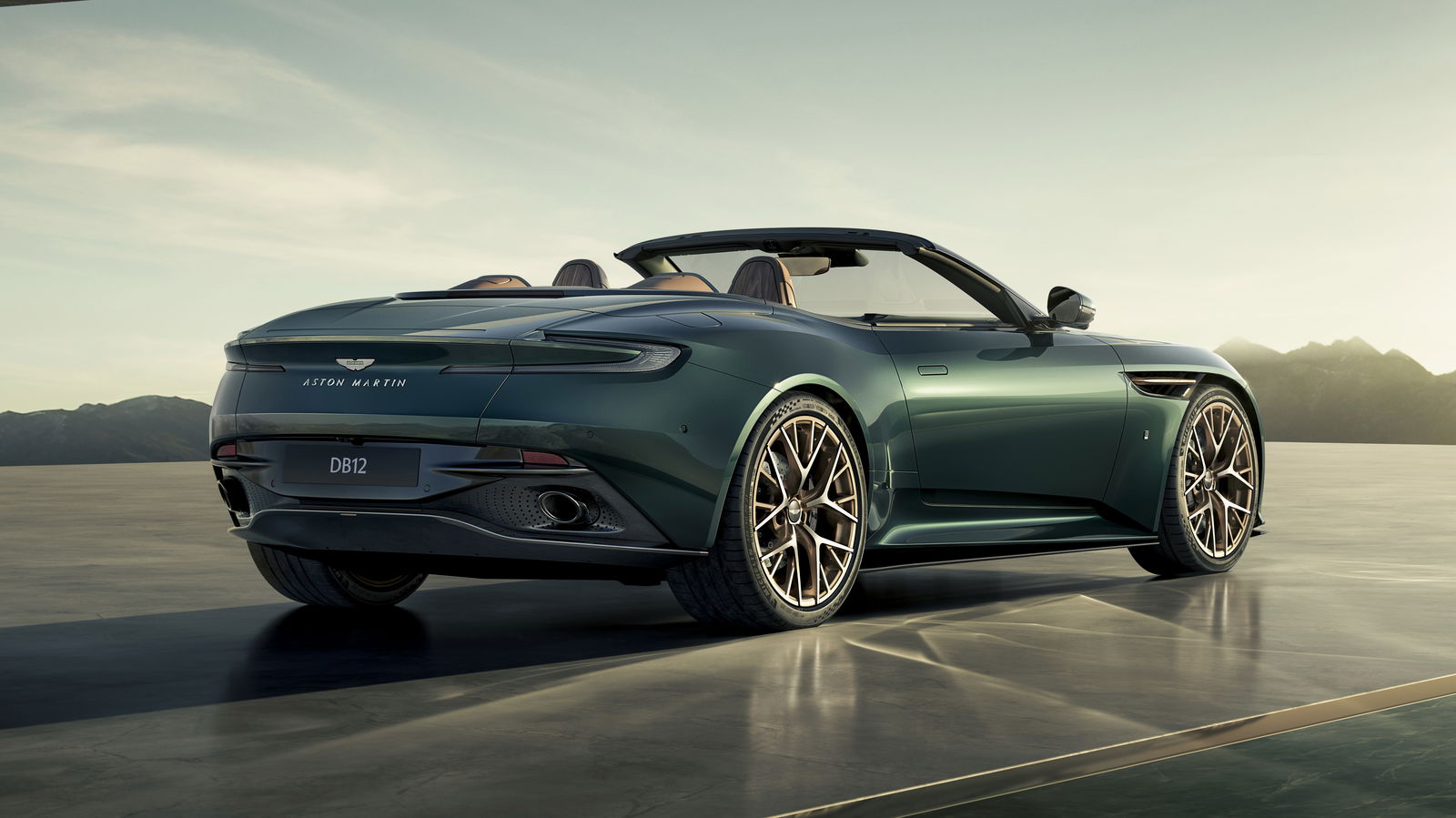 Aston Martin DB12 60th Anniversary of Volante Edition -