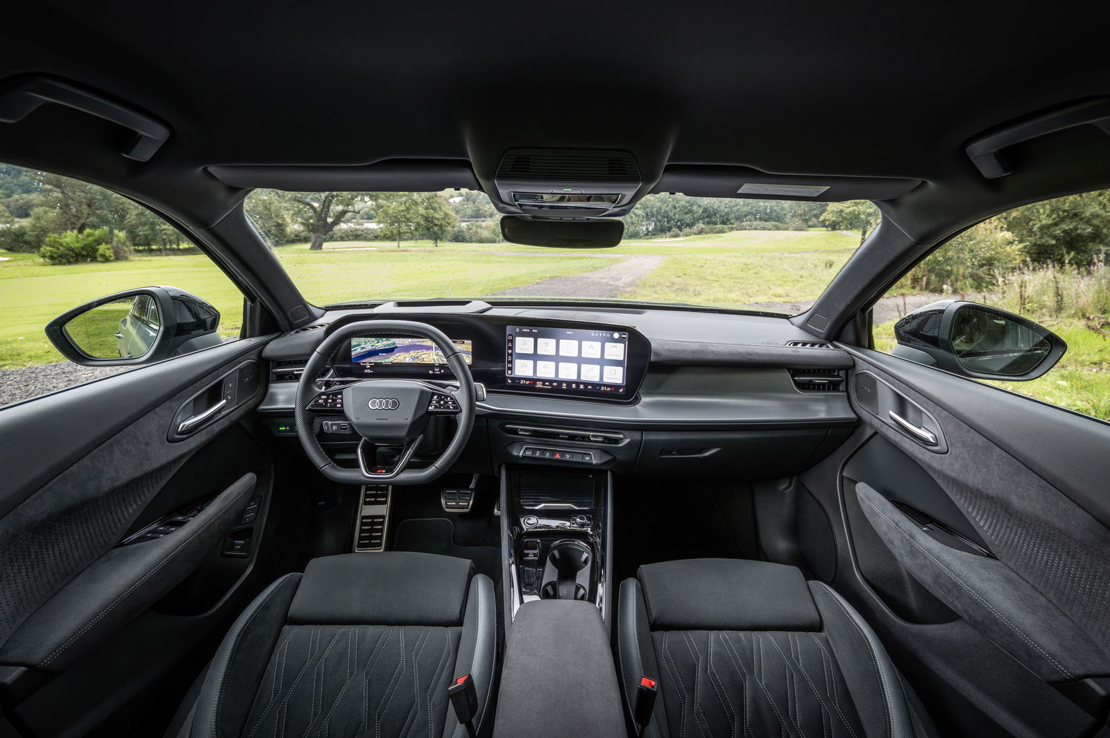 2025 Audi Q3 - interior