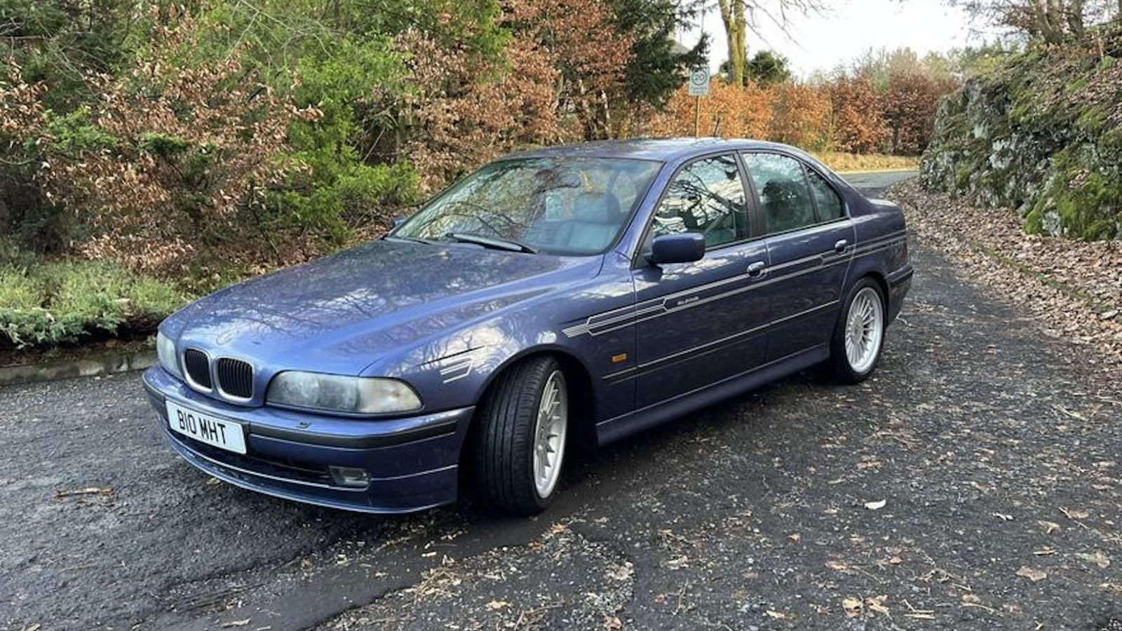 Alpina B10 3.2 - front