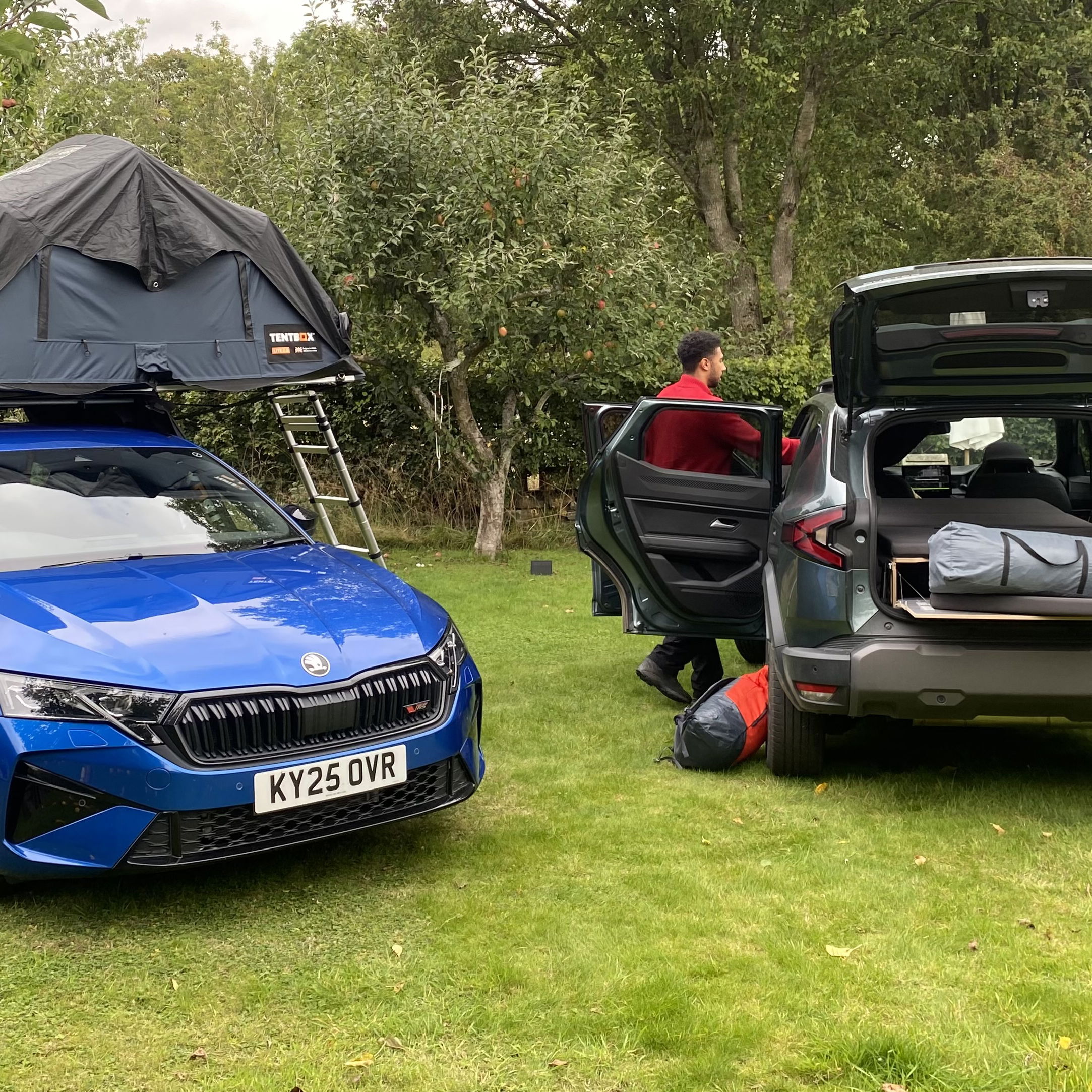 Skoda Octavia and Dacia Duster car camping setups