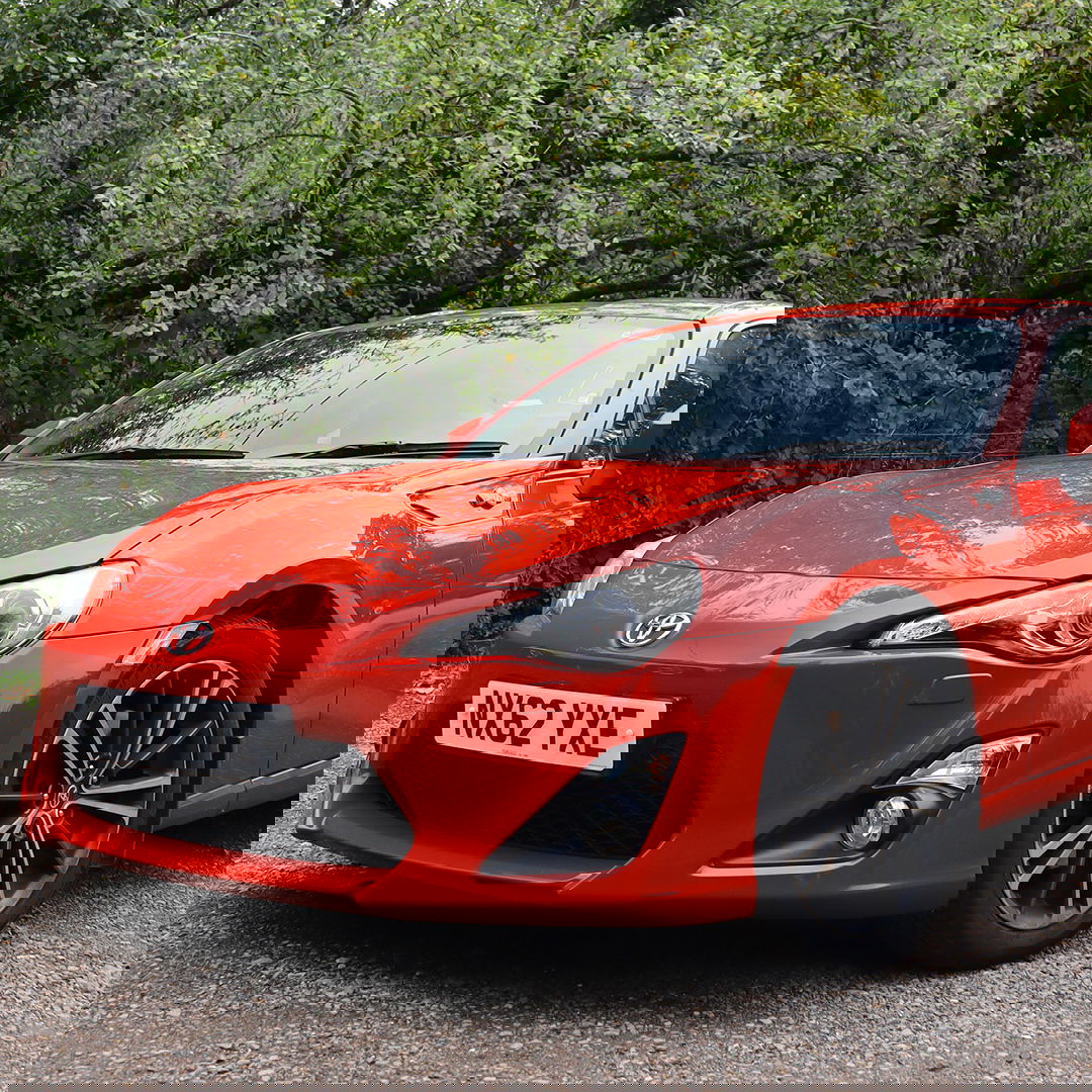 2012 Toyota GT86, front 3/4