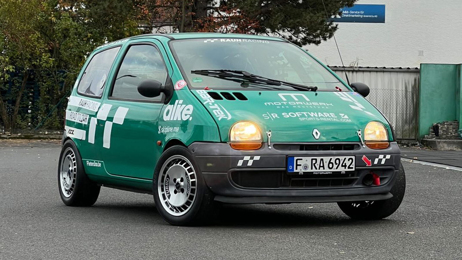 This Renault Twingo Will Race At The Nürburgring 24 Hours