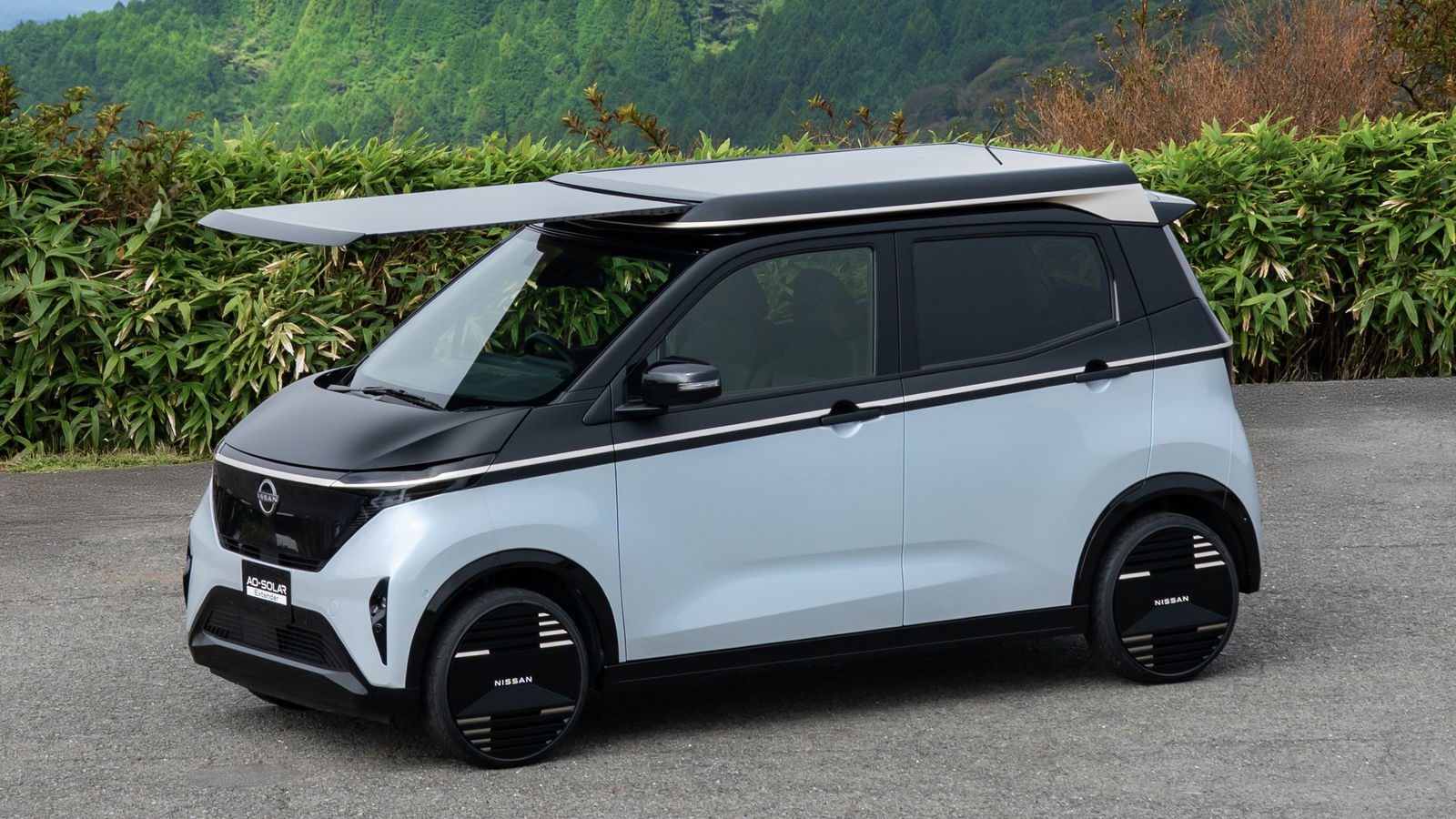Nissan Sakura Ao-Solar Extender