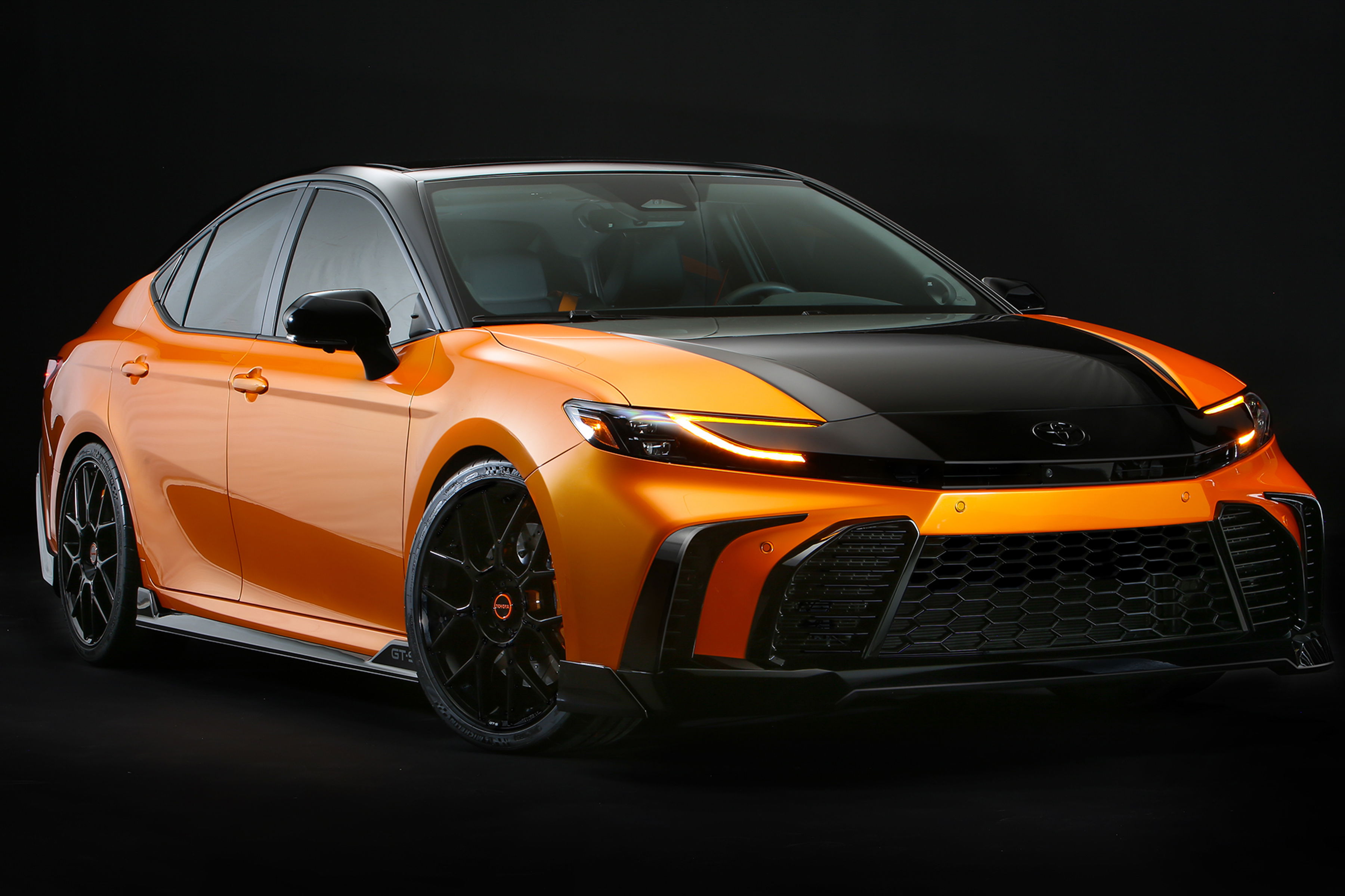 Toyota Camry GT-S Concept - front