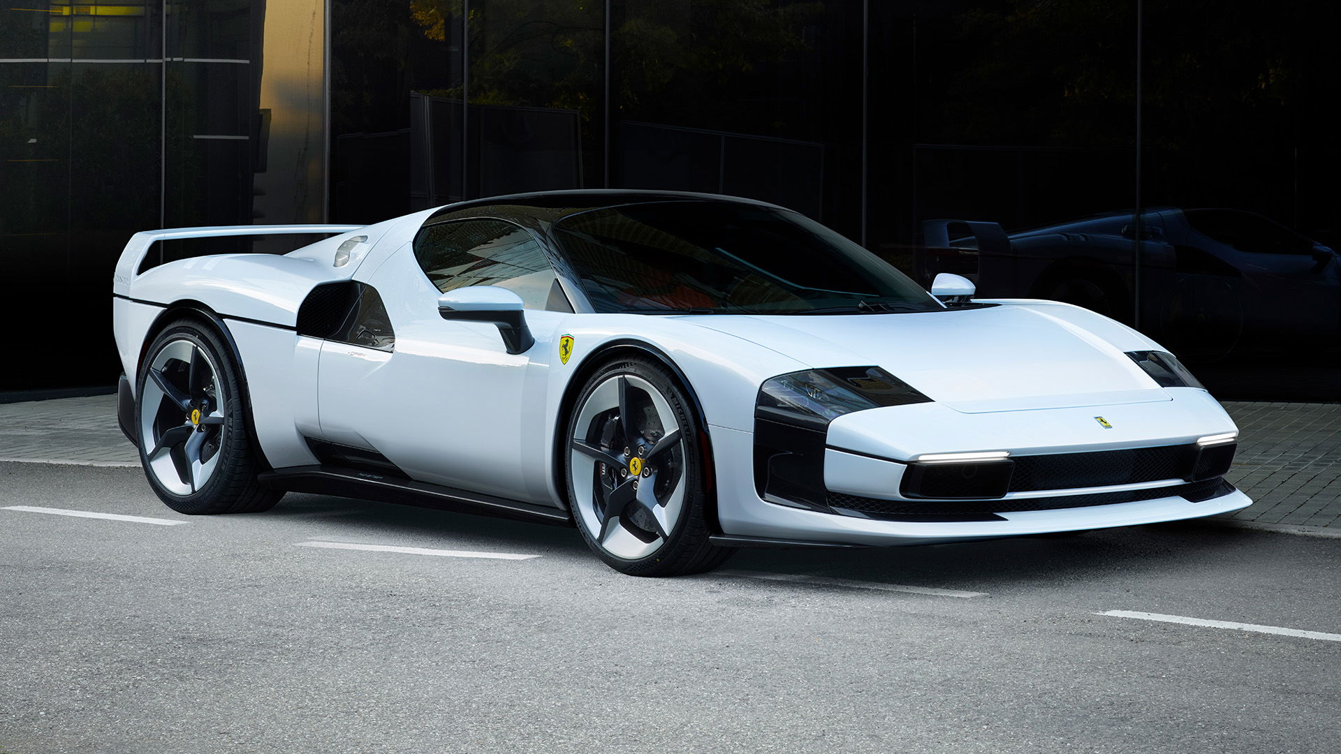 Ferrari SC40, front