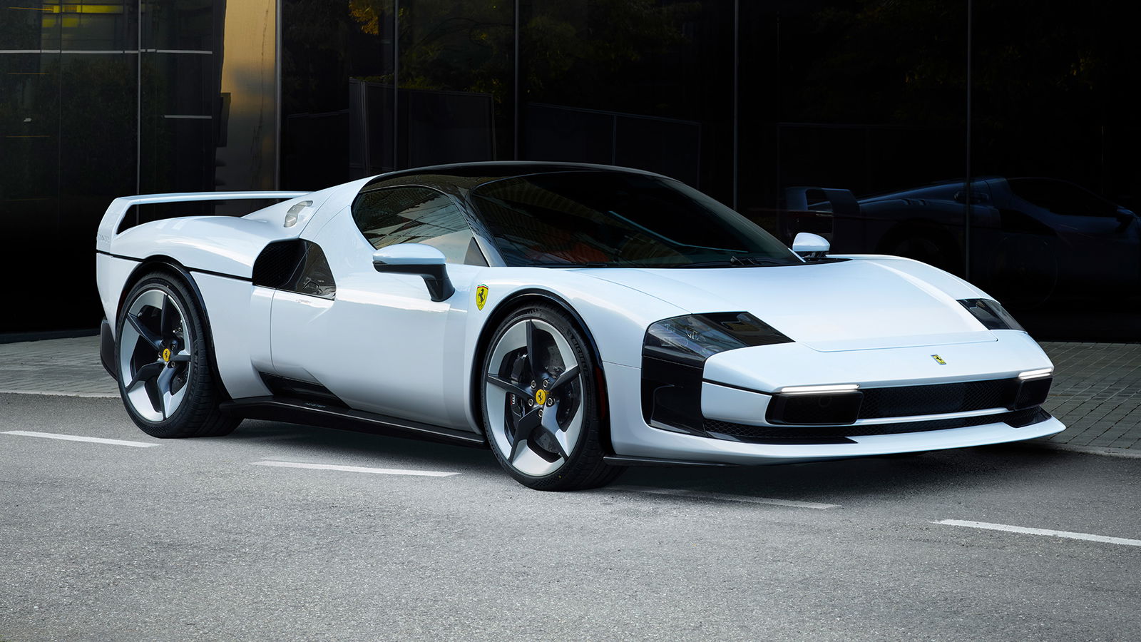 Ferrari SC40, front