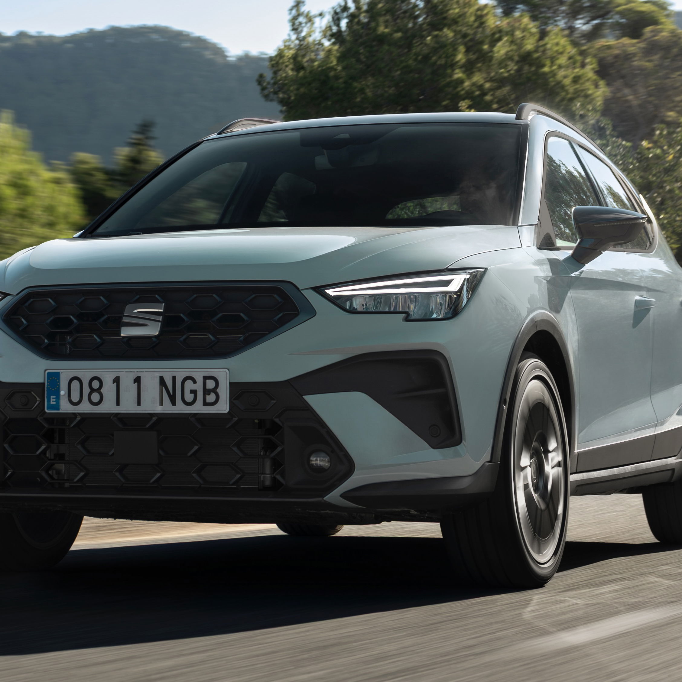 2026 Seat Arona - front