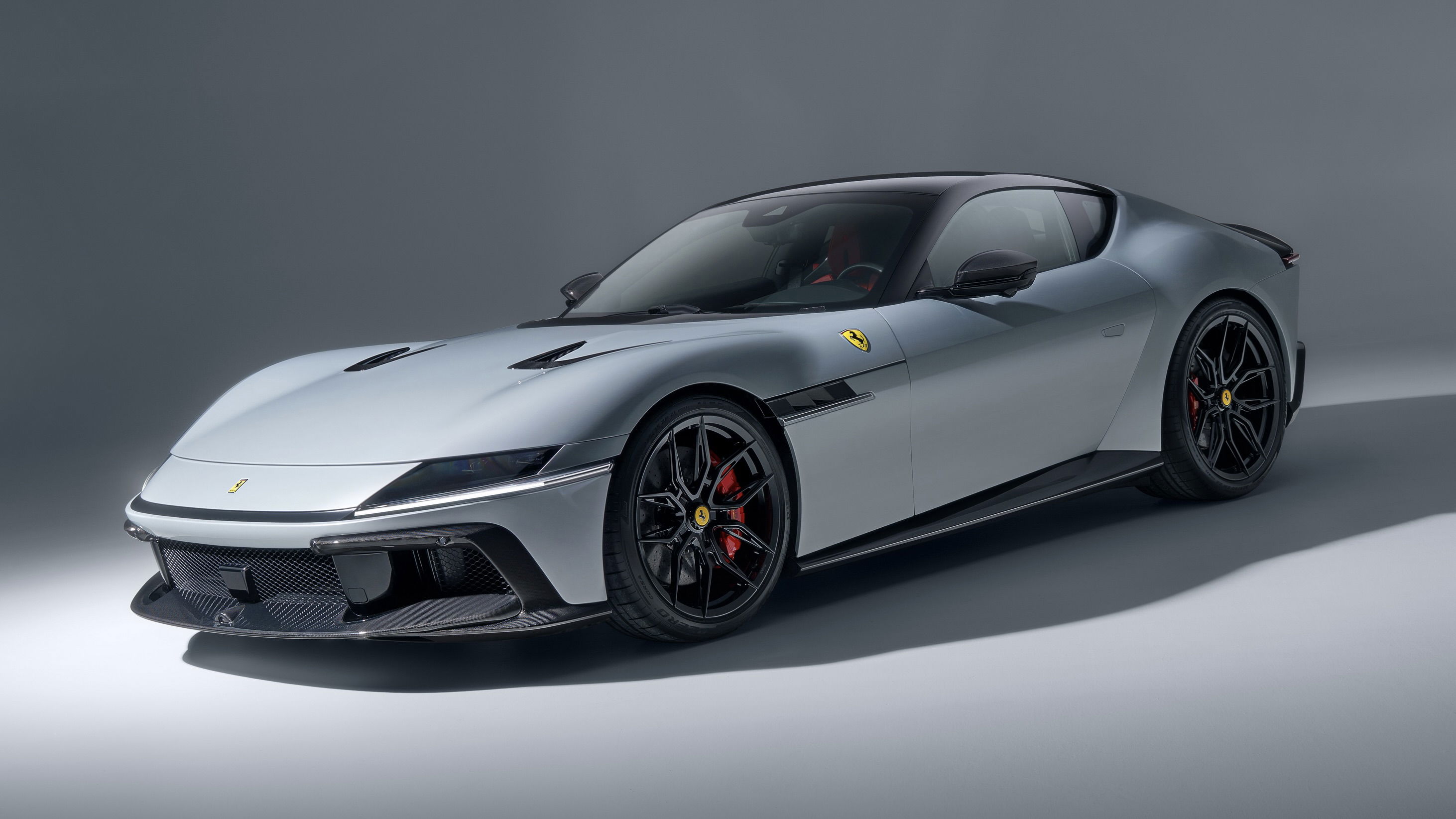 Novitec Ferrari 12Cilindri - front