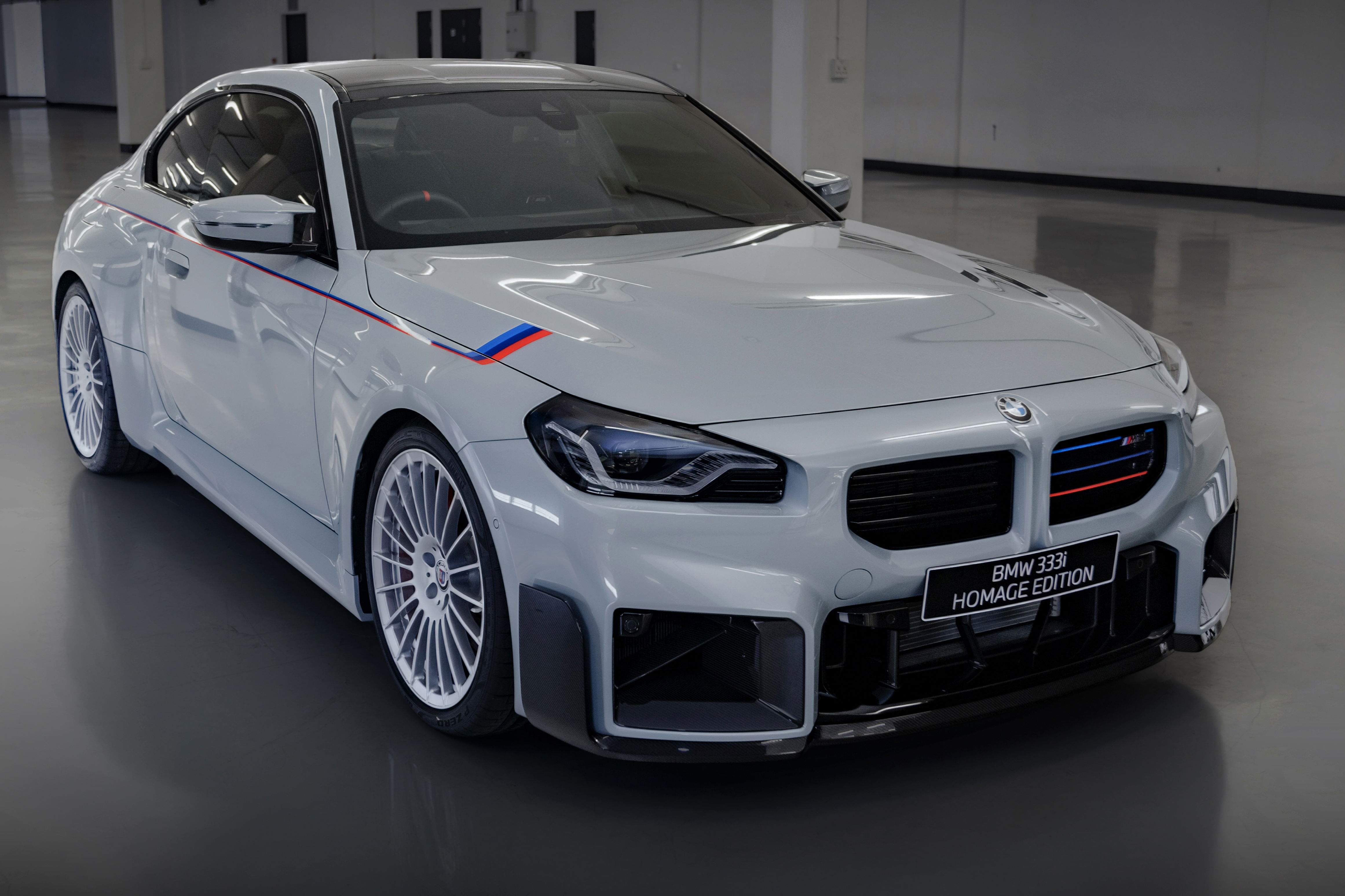 BMW 333i Homage - front